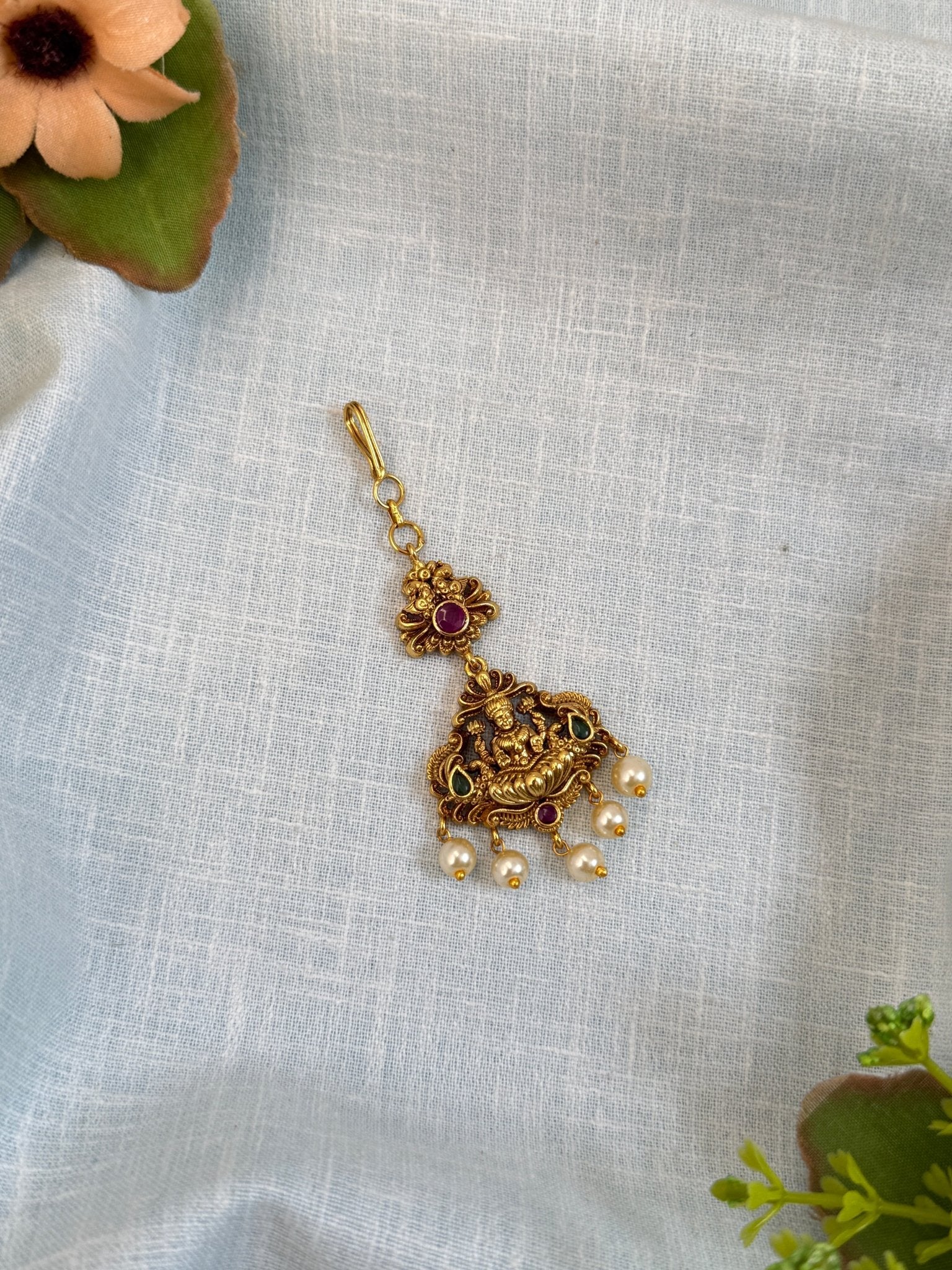 Royal Antique Maang Tikka 234 - Mahilas