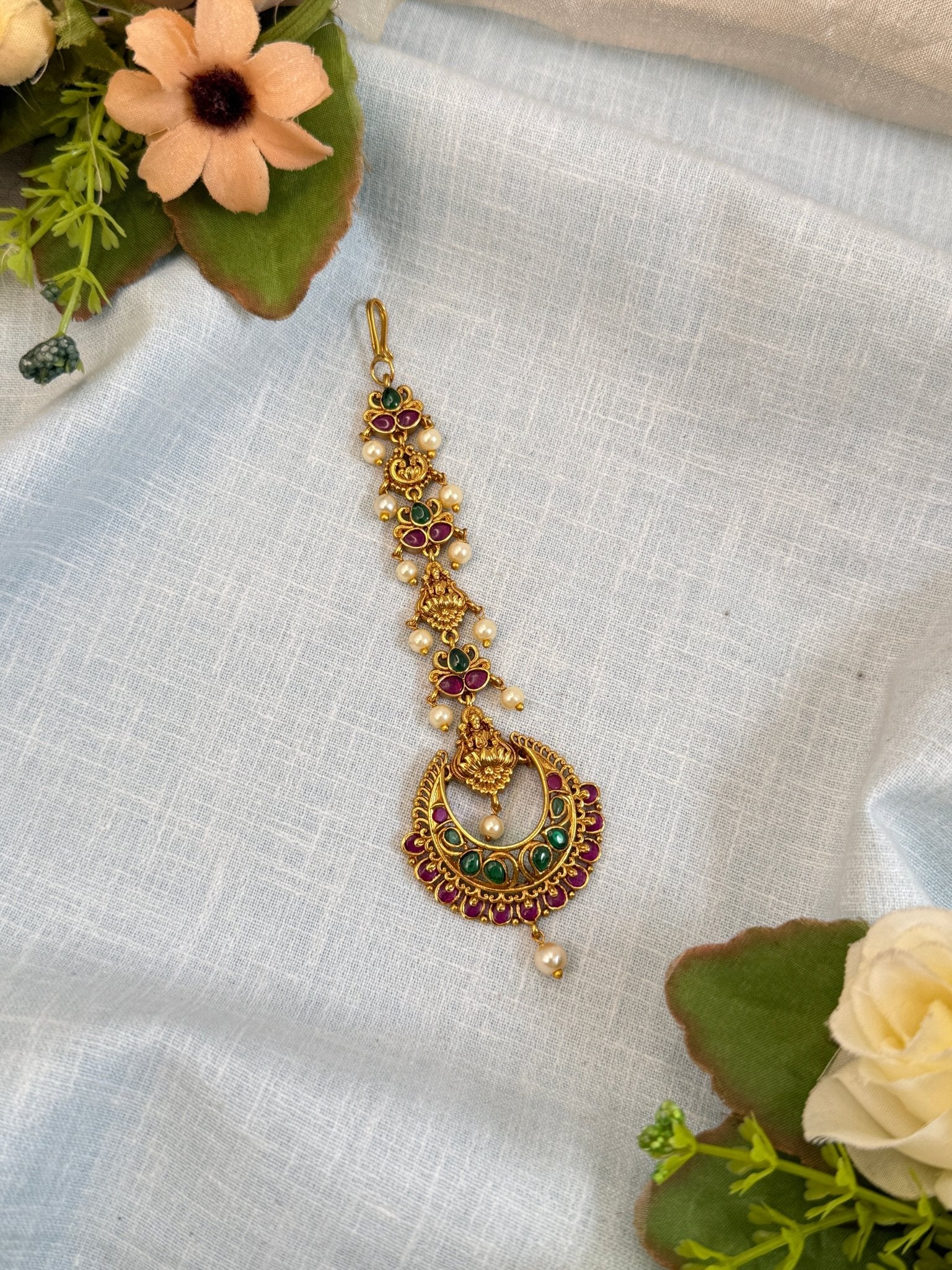 Royal Antique Maang Tikka 238 - Mahilas