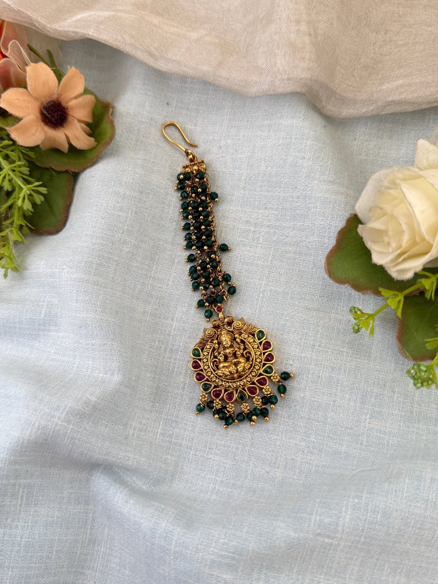 Royal Antique Maang Tikka 503 - Mahilas