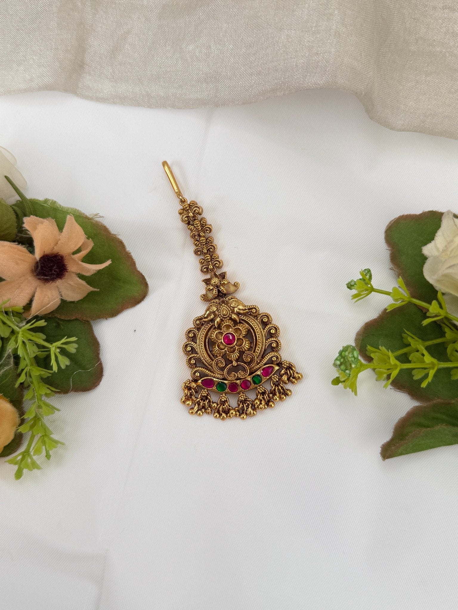 Royal Antique Maang Tikka 565 - Mahilas