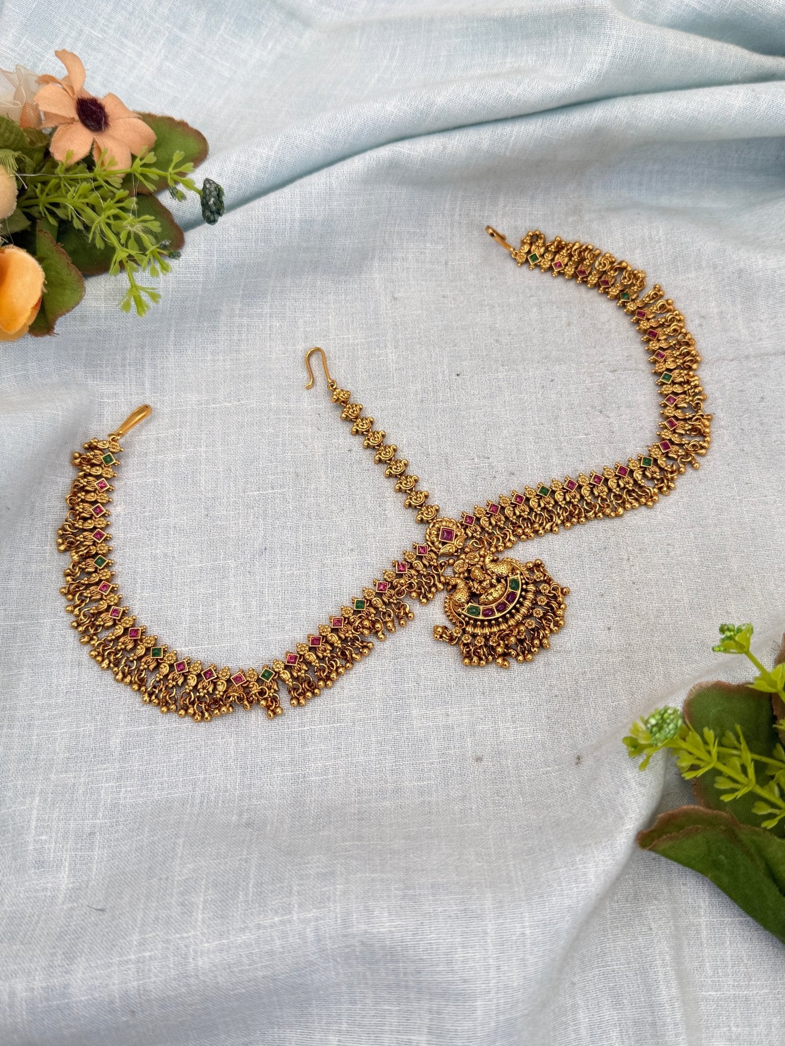 Royal Antique Maang Tikka Mathapatti 411 - Mahilas