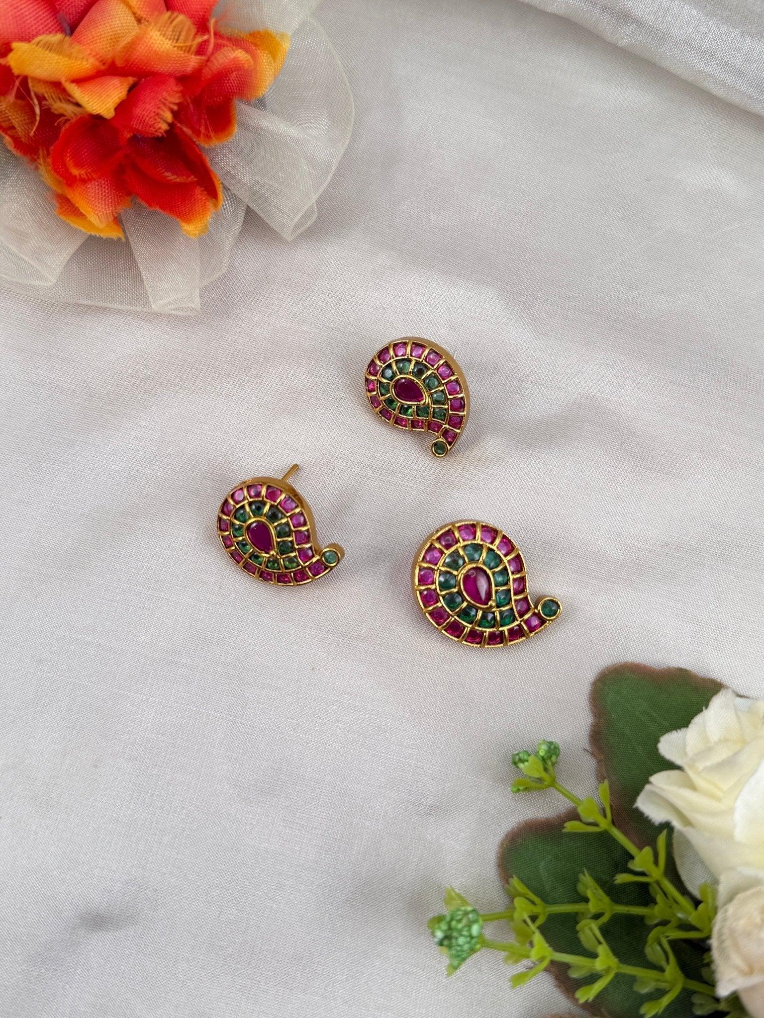 Royal Antique Mango Pendant With Earrings 141 - Mahilas