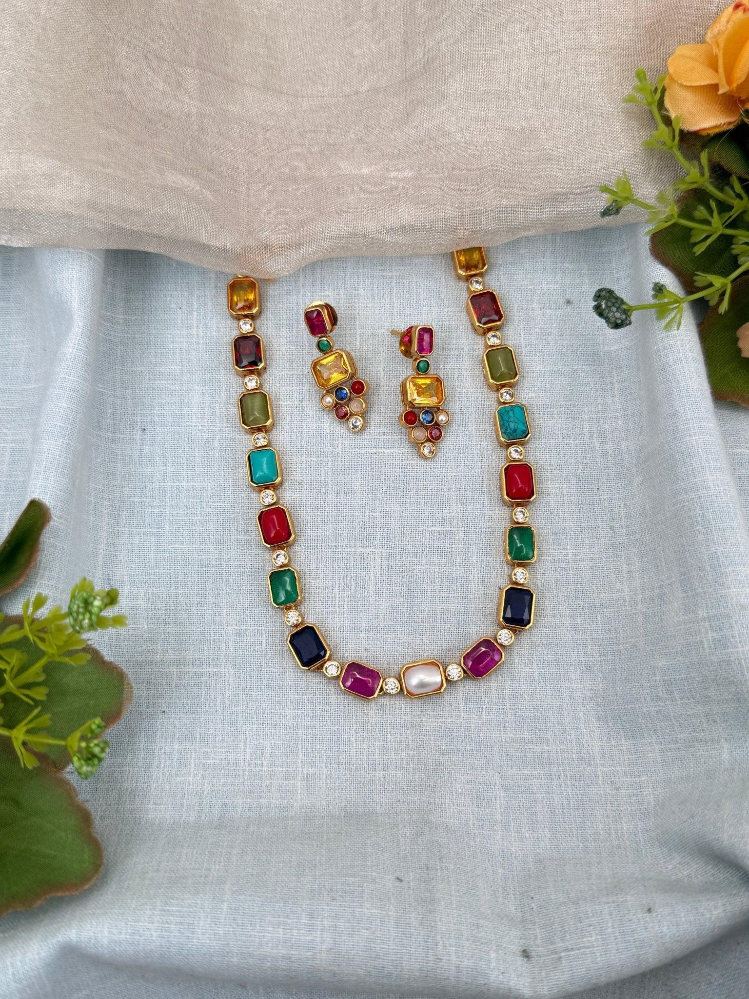 Royal Antique Navaratna Stone Short Necklace Set 0216 - Mahilas