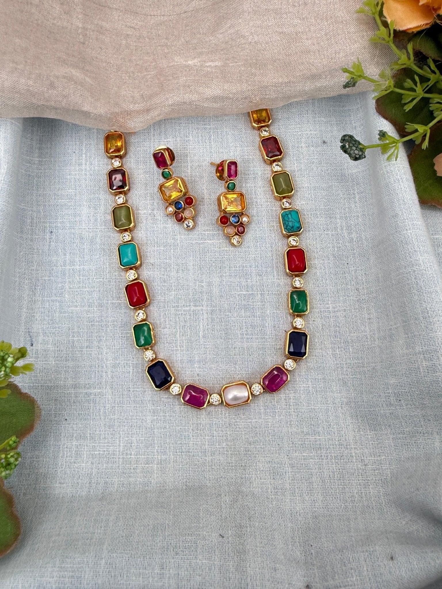 Royal Antique Navaratna Stone Short Necklace Set 0216 - Mahilas