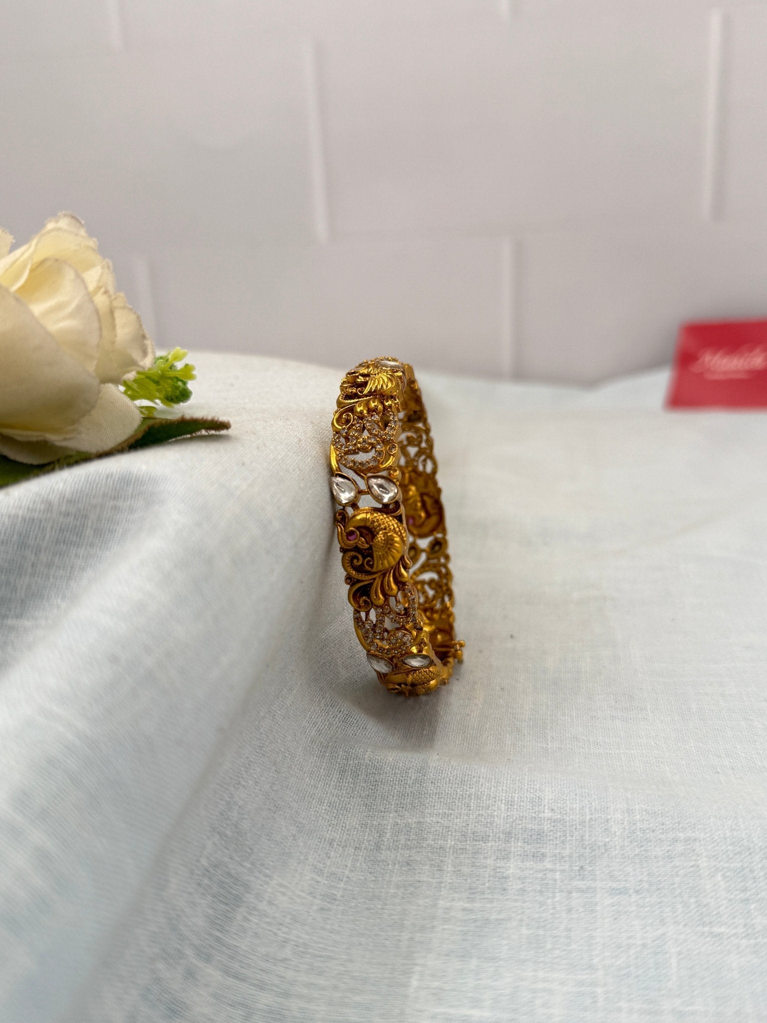 Royal Antique Peacock Kada Bangle 7128 - Mahilas