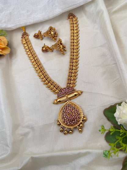 Royal Antique Peacock Pendant Short Necklace Set 0775 - Mahilas
