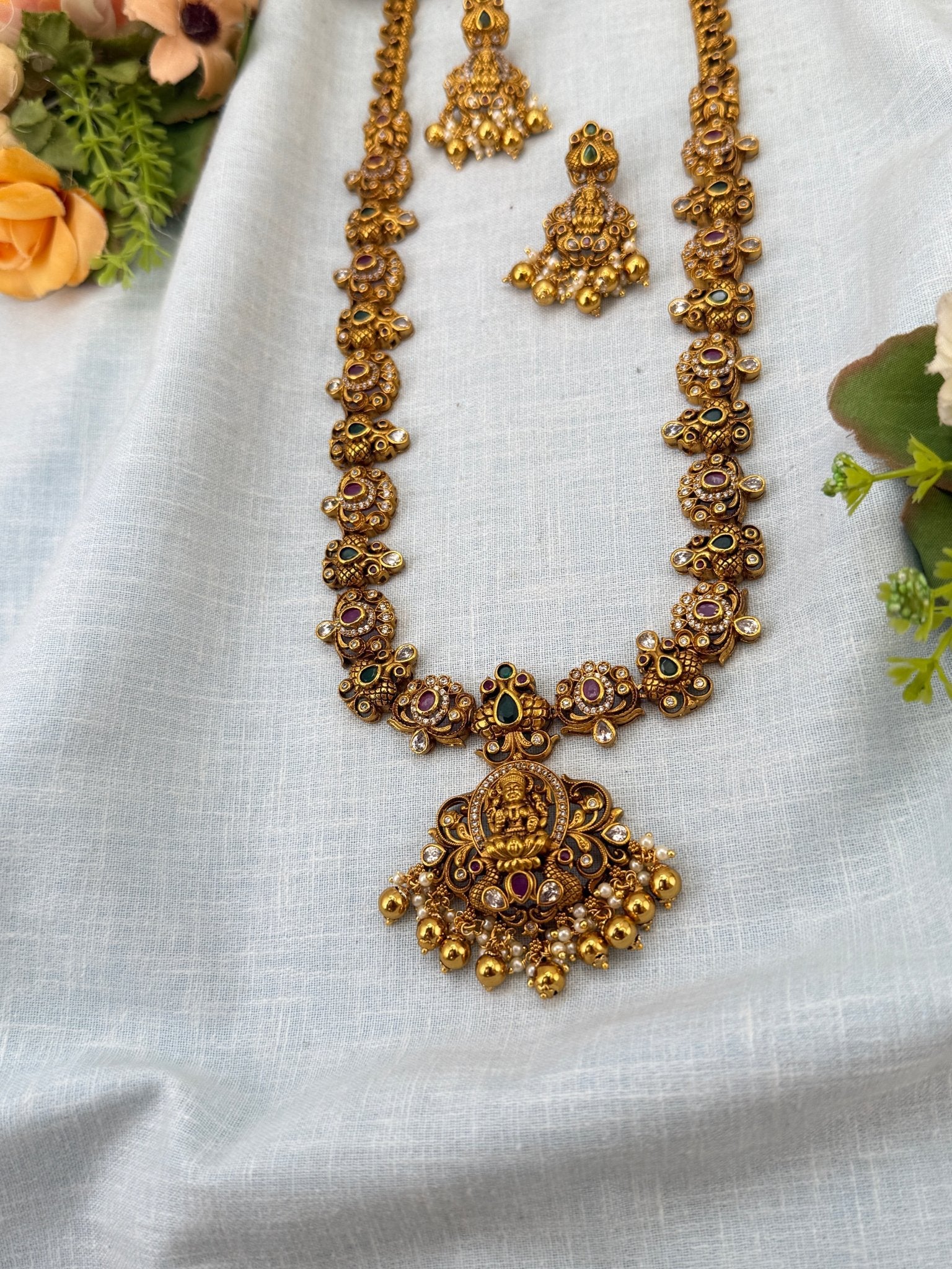 Royal Antique Pendant Long Necklace Set 0946 - Mahilas
