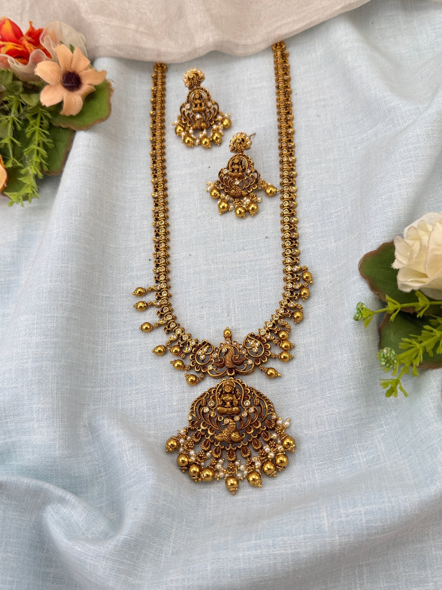 Royal Antique Pendant Long Necklace Set 0947 - Mahilas