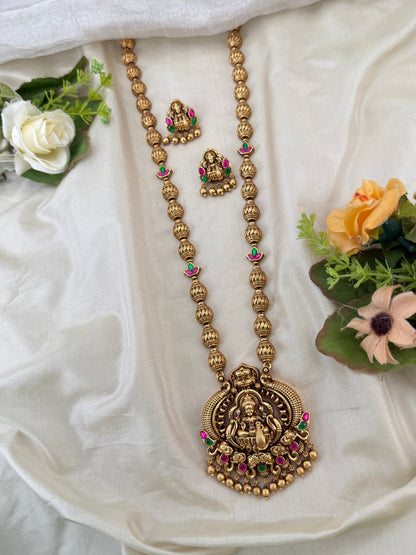 Royal Antique Pendant Long Necklace Set 1121 - Mahilas