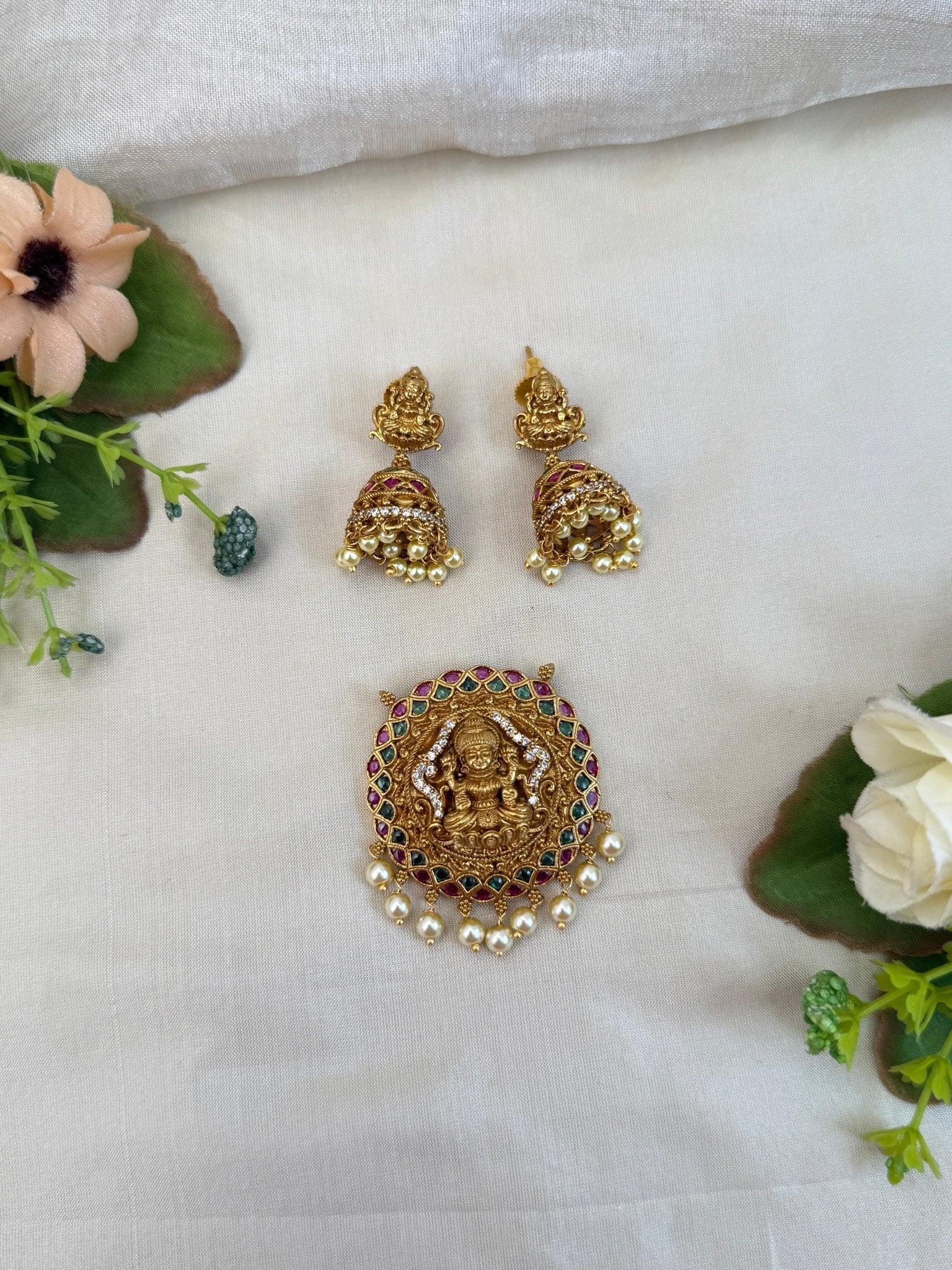 Royal Antique Pendant With Earrings 189 - Mahilas