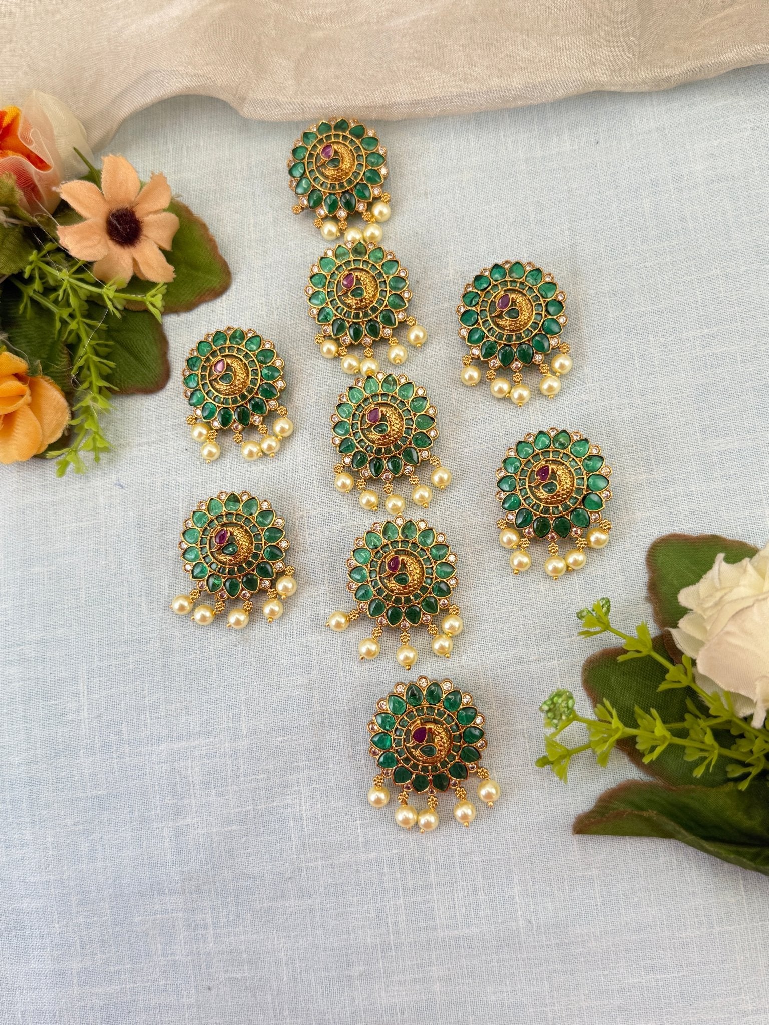 Royal Antique Set of 9 Jadebille 3137 - Mahilas