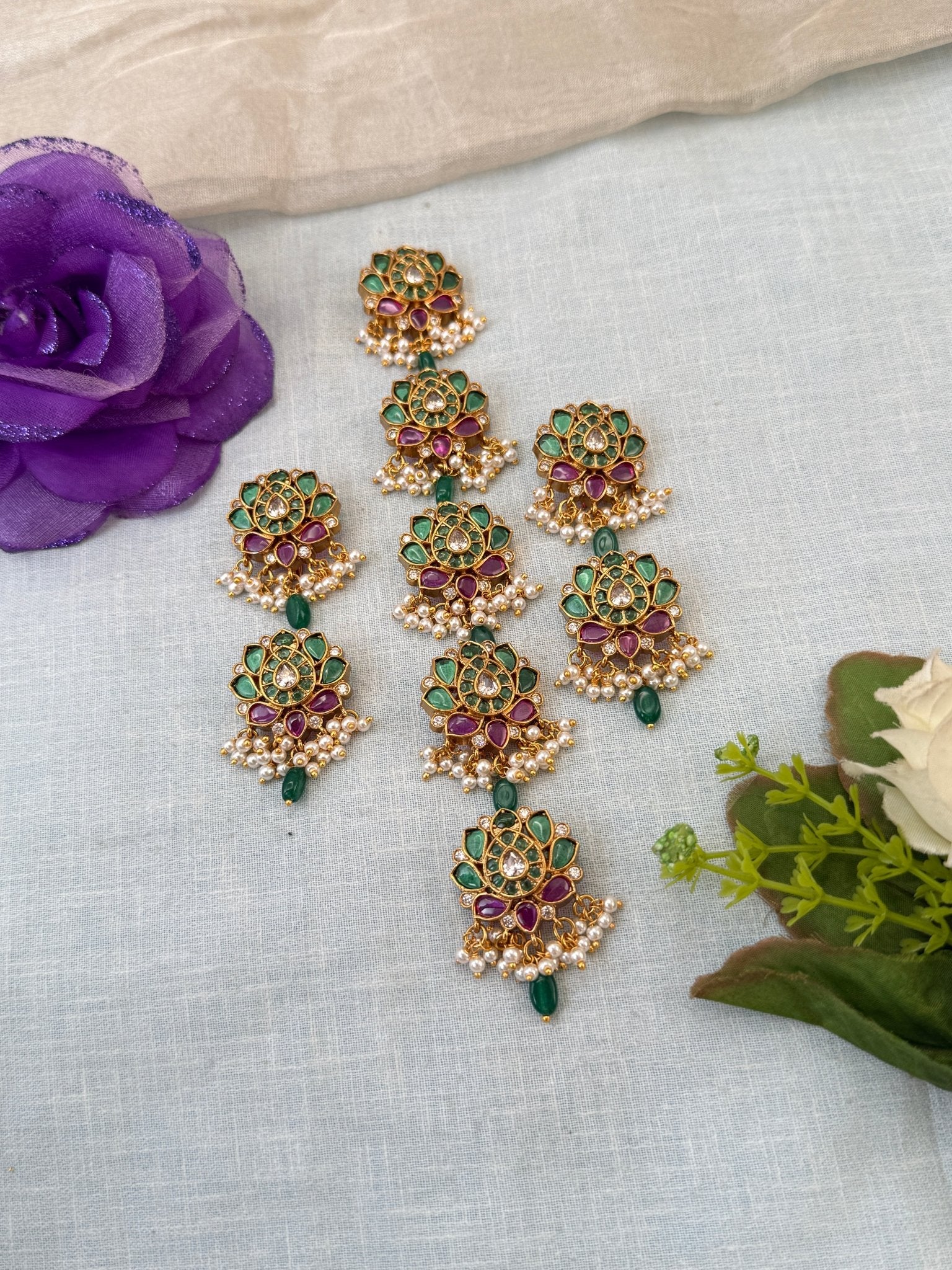 Royal Antique Set of 9 Jadebille 3156 - Mahilas