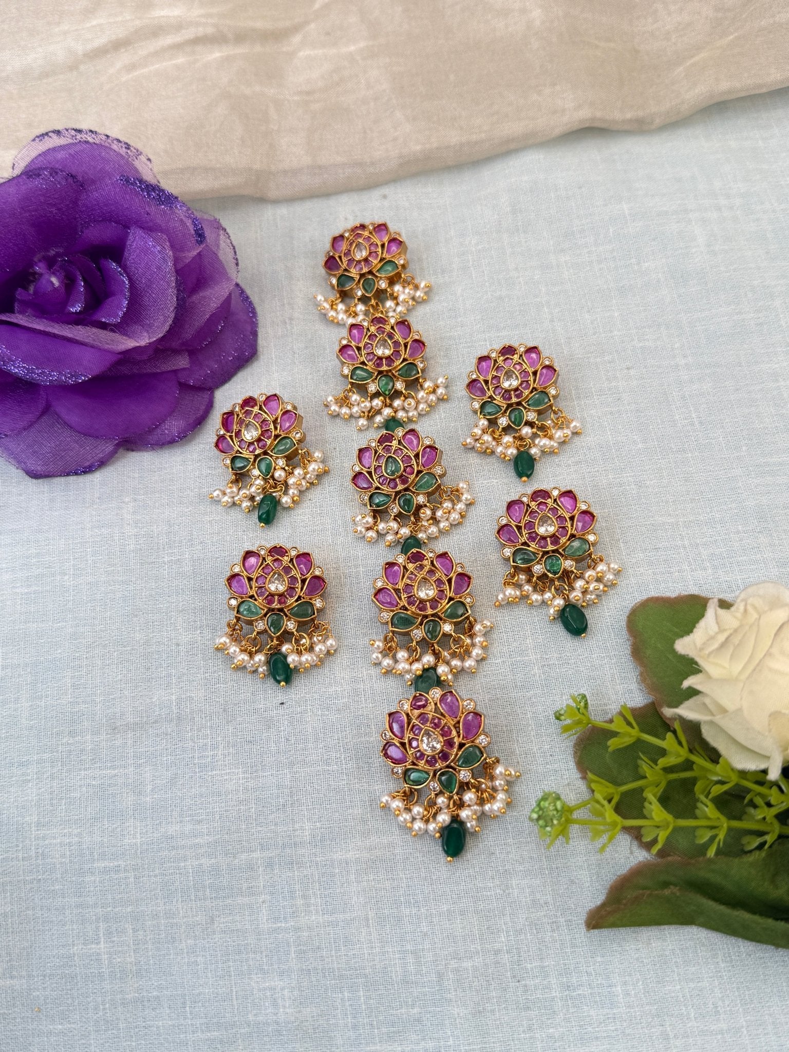 Royal Antique Set of 9 Jadebille 3157 - Mahilas