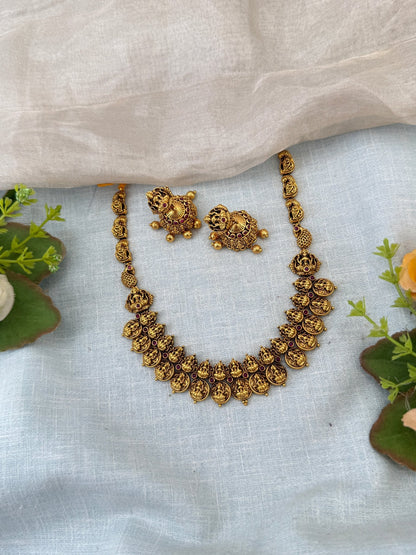 Royal Antique Short Lakshmi Necklace Set 1174 - Mahilas