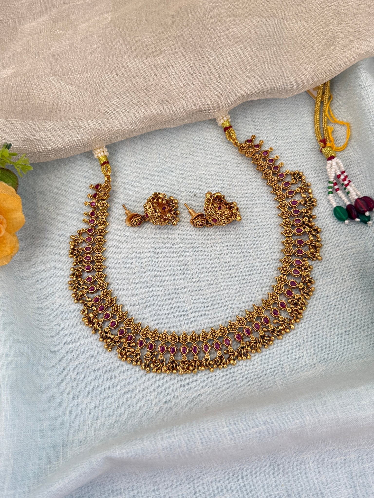 Royal Antique Short Necklace Set 0512 - Mahilas