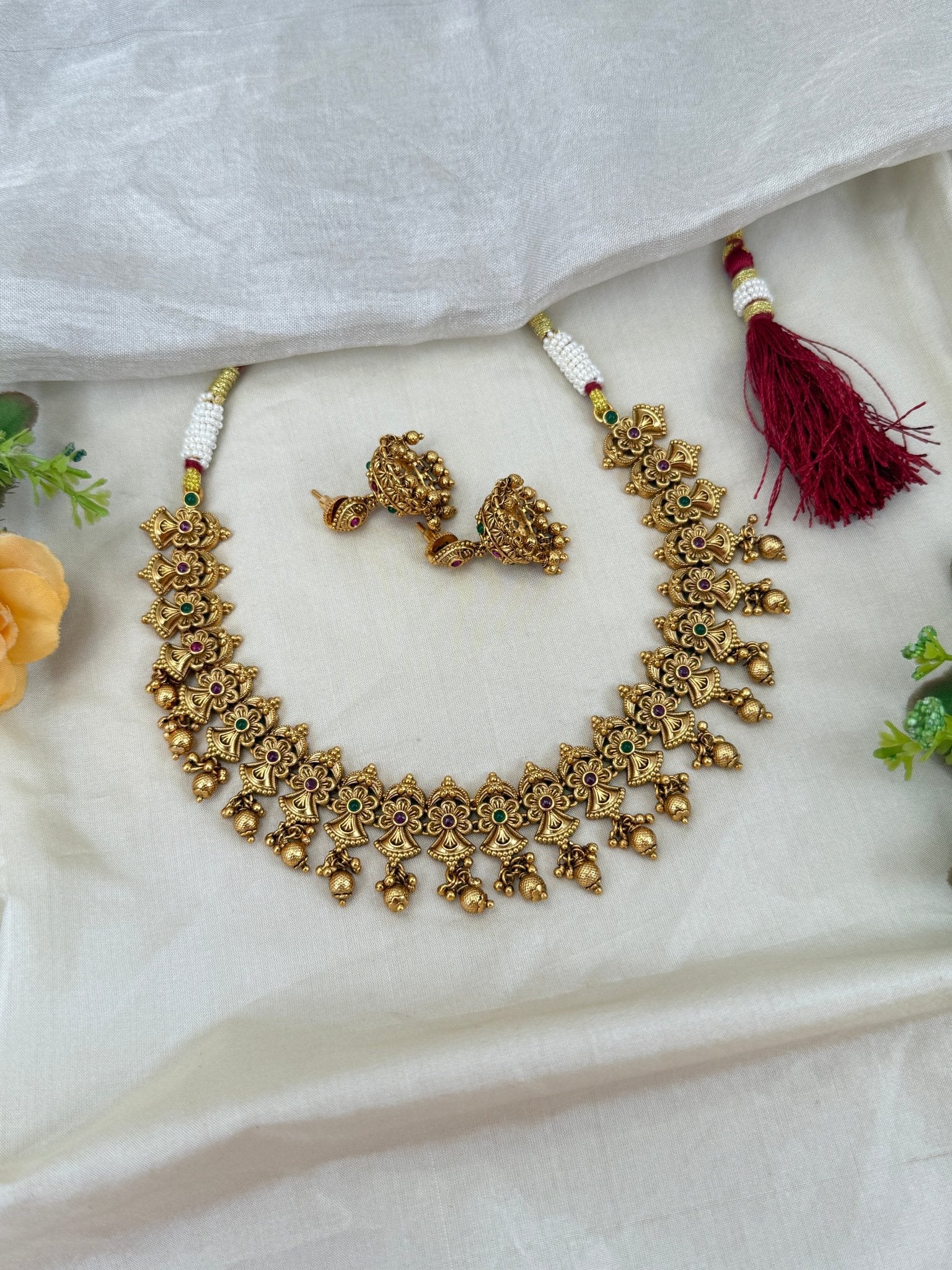 Royal Antique Short Necklace Set 0515 - Mahilas