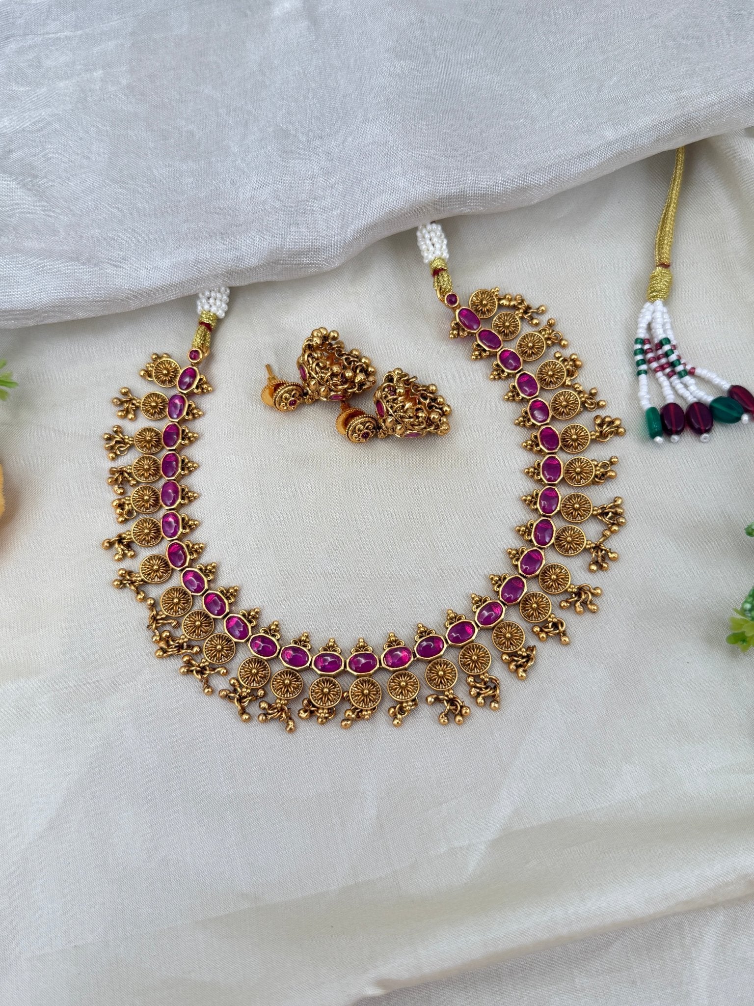Royal Antique Short Necklace Set 0517 - Mahilas