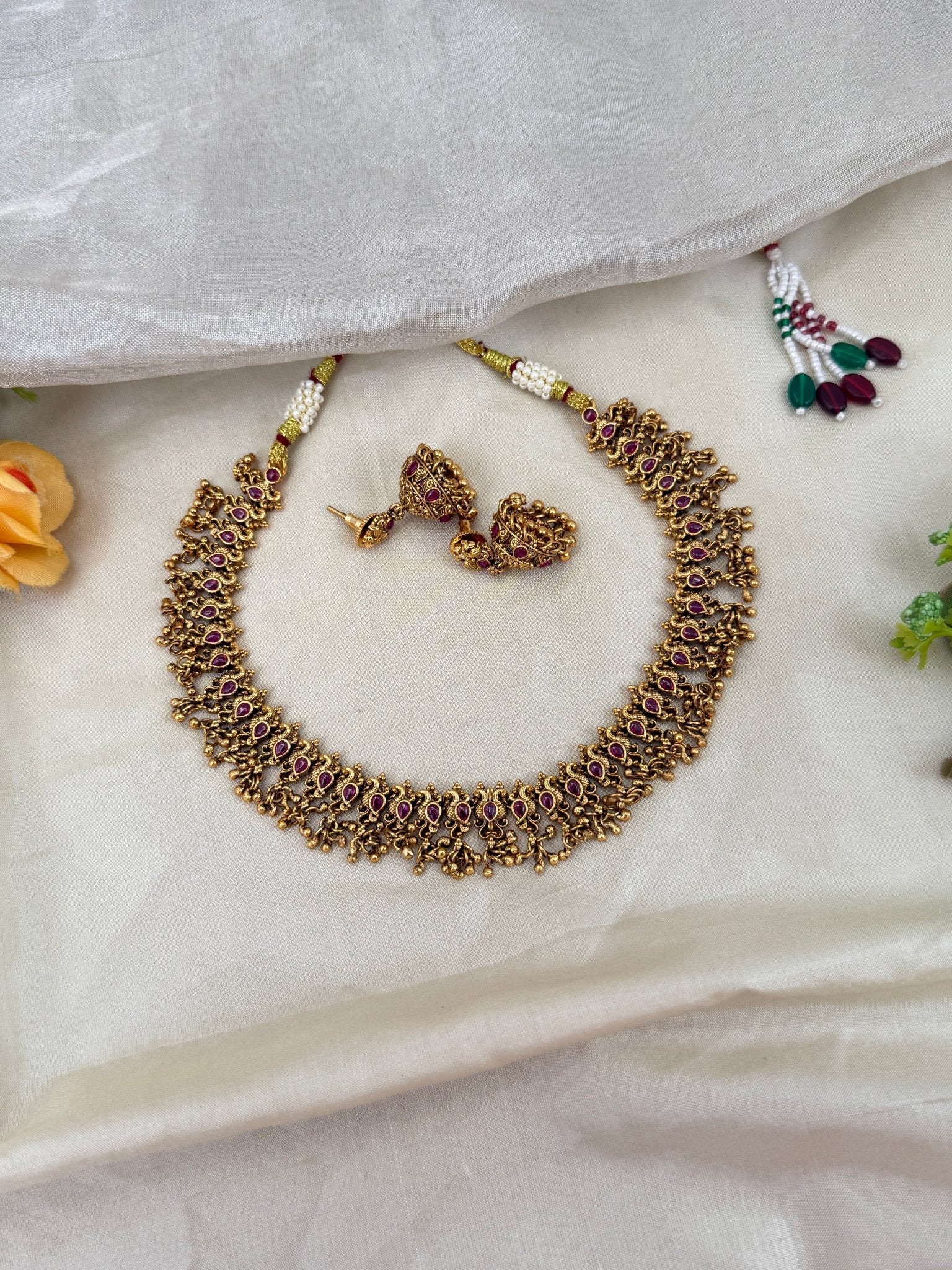 Royal Antique Short Necklace Set 0520 - Mahilas