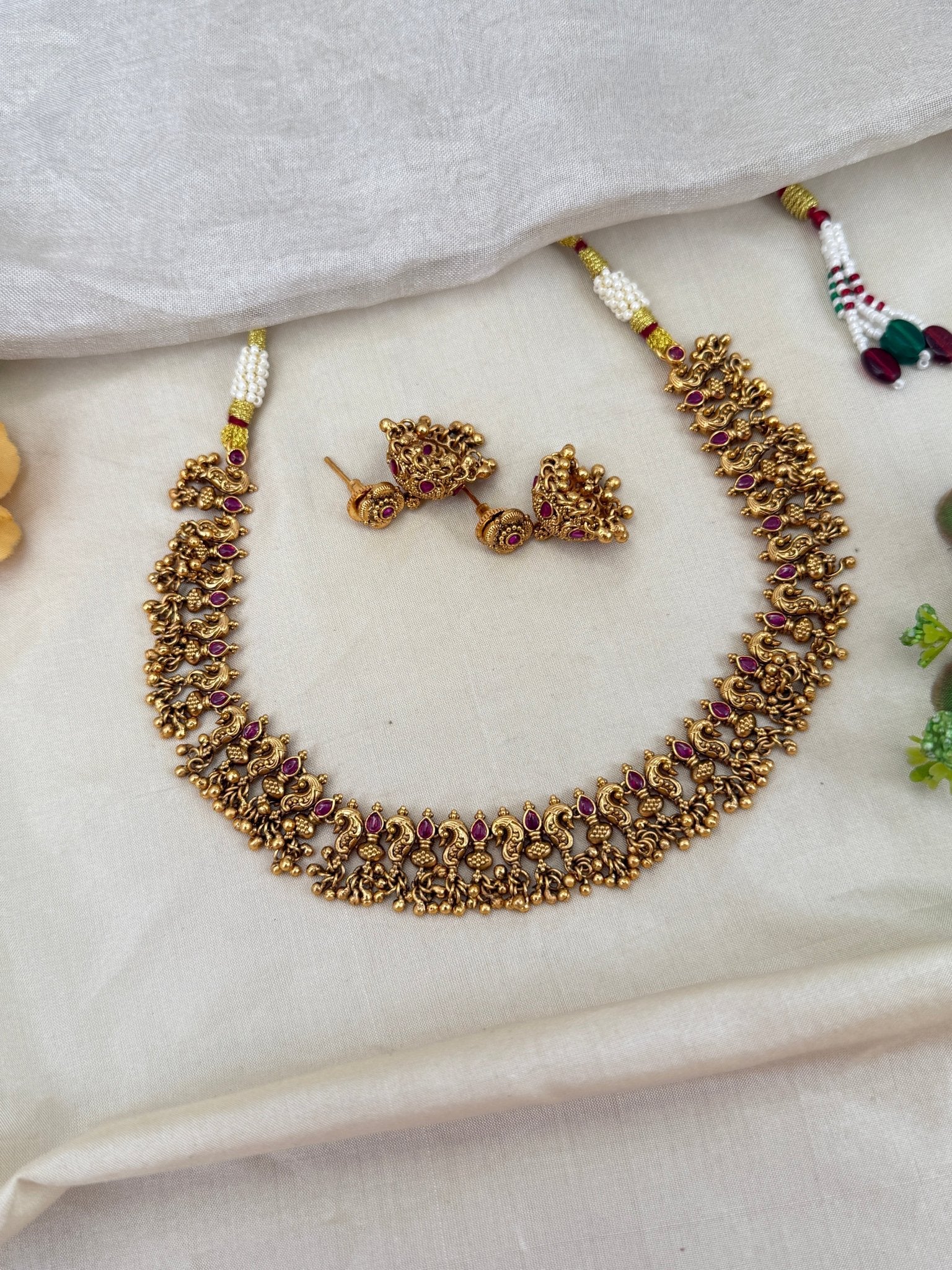 Royal Antique Short Necklace Set 0529 - Mahilas