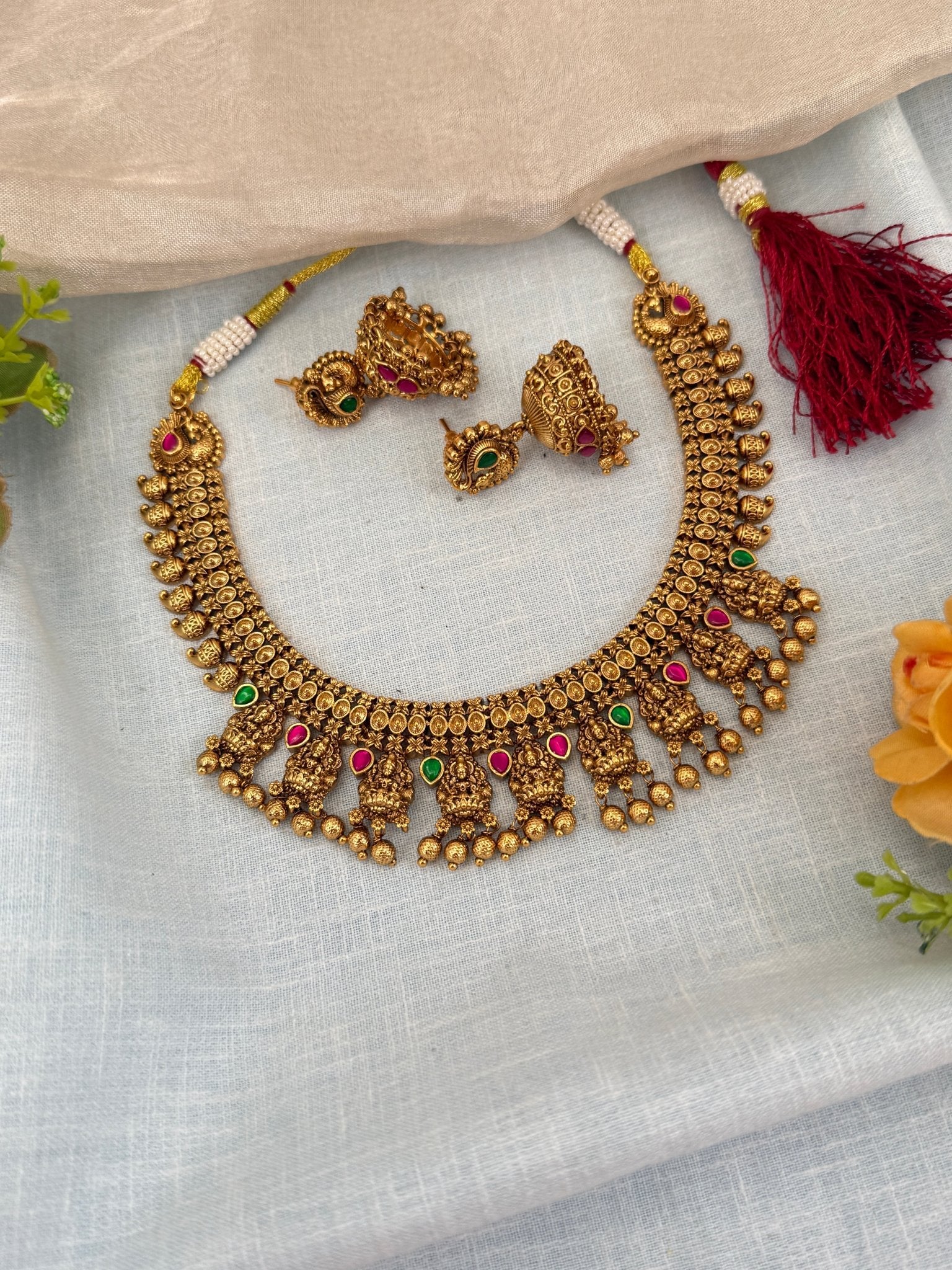 Royal Antique Short Necklace Set 0542 - Mahilas