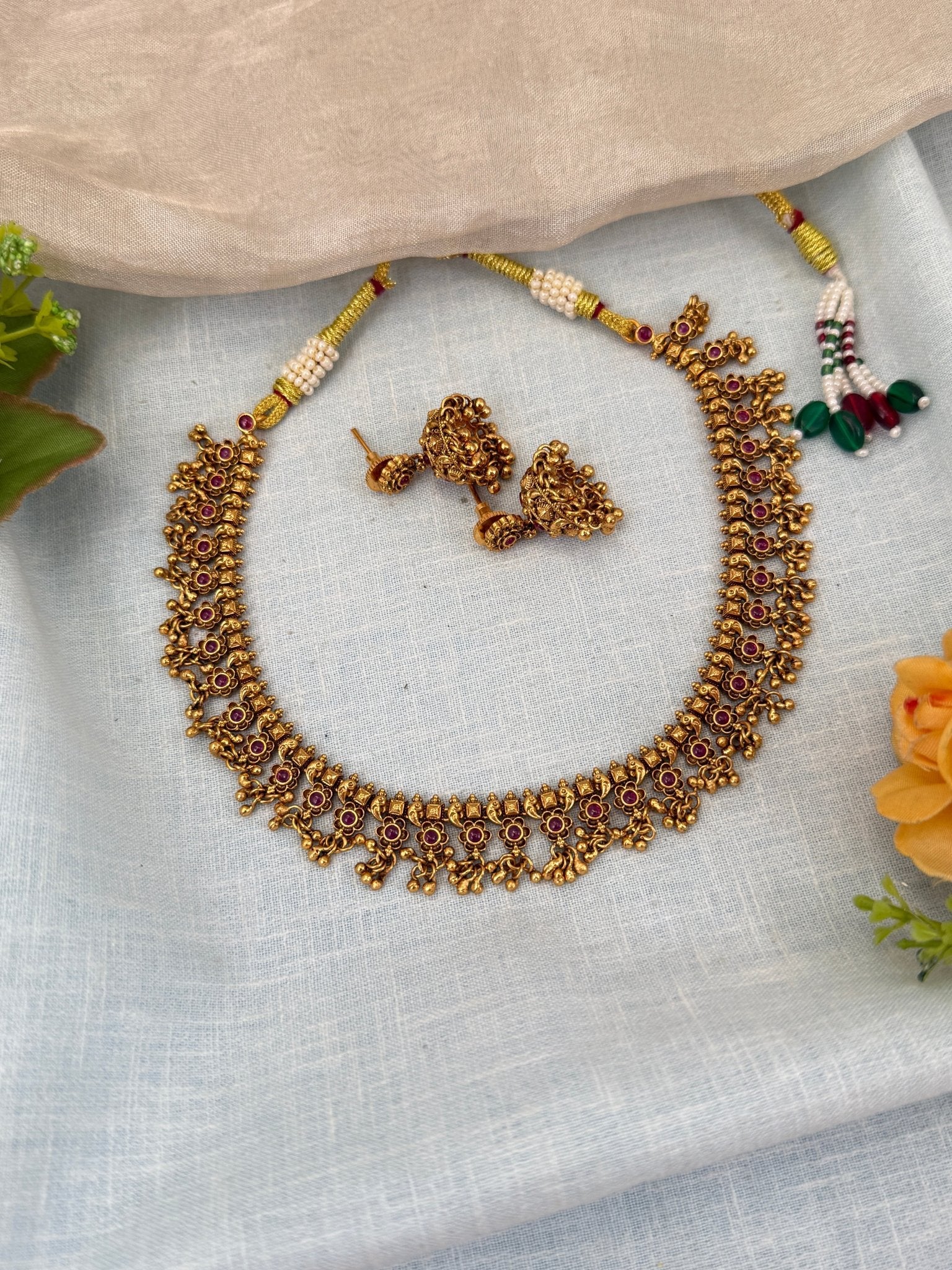 Royal Antique Short Necklace Set 0544 - Mahilas