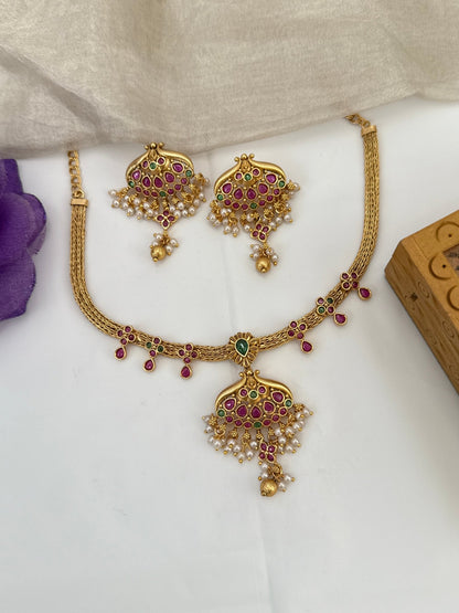 Royal Antique Short Necklace Set 1028 - Mahilas