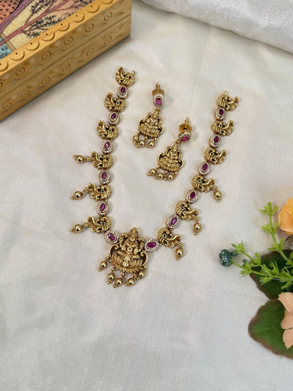 Royal Antique Short Necklace Set 839 - Mahilas