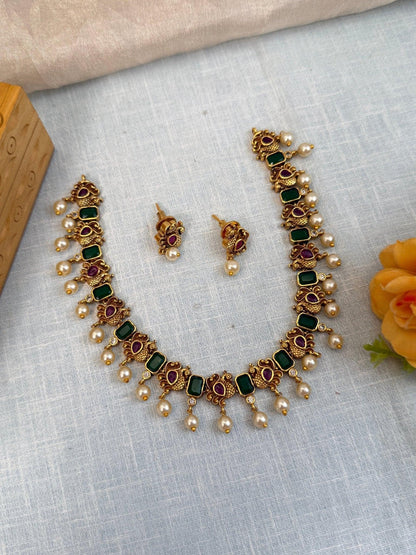 Royal Antique Short Necklace Set 854 - Mahilas