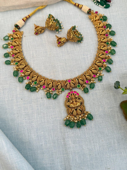 Royal Antique Short Necklace Set 955 - Mahilas
