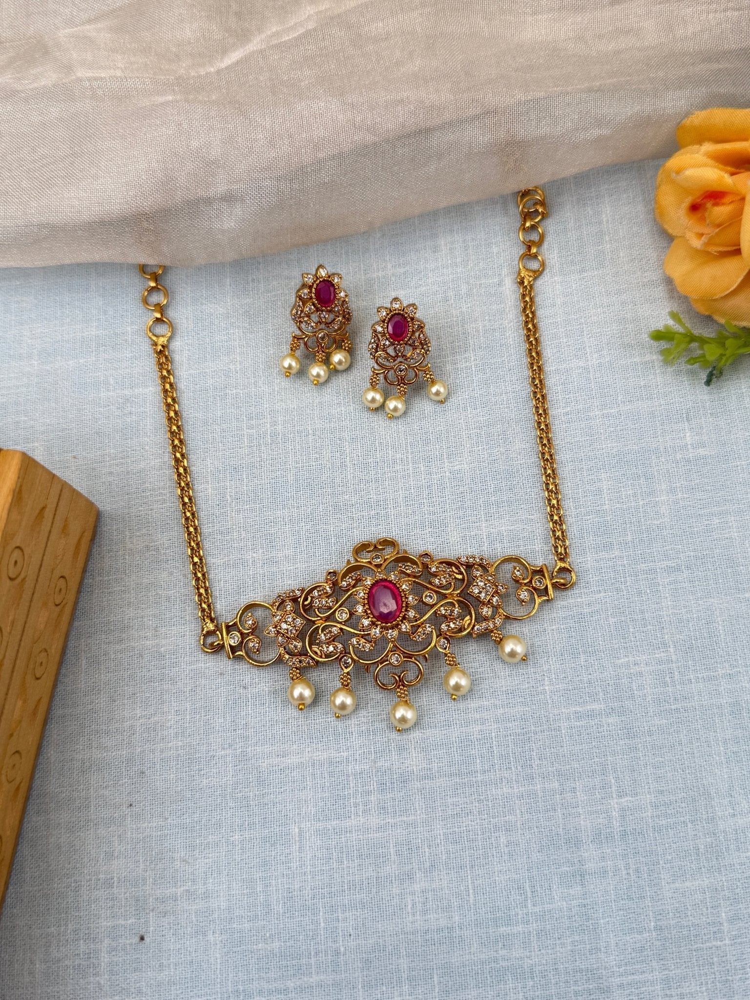Royal Antique Stone Choker Necklace Set 0560 - Mahilas