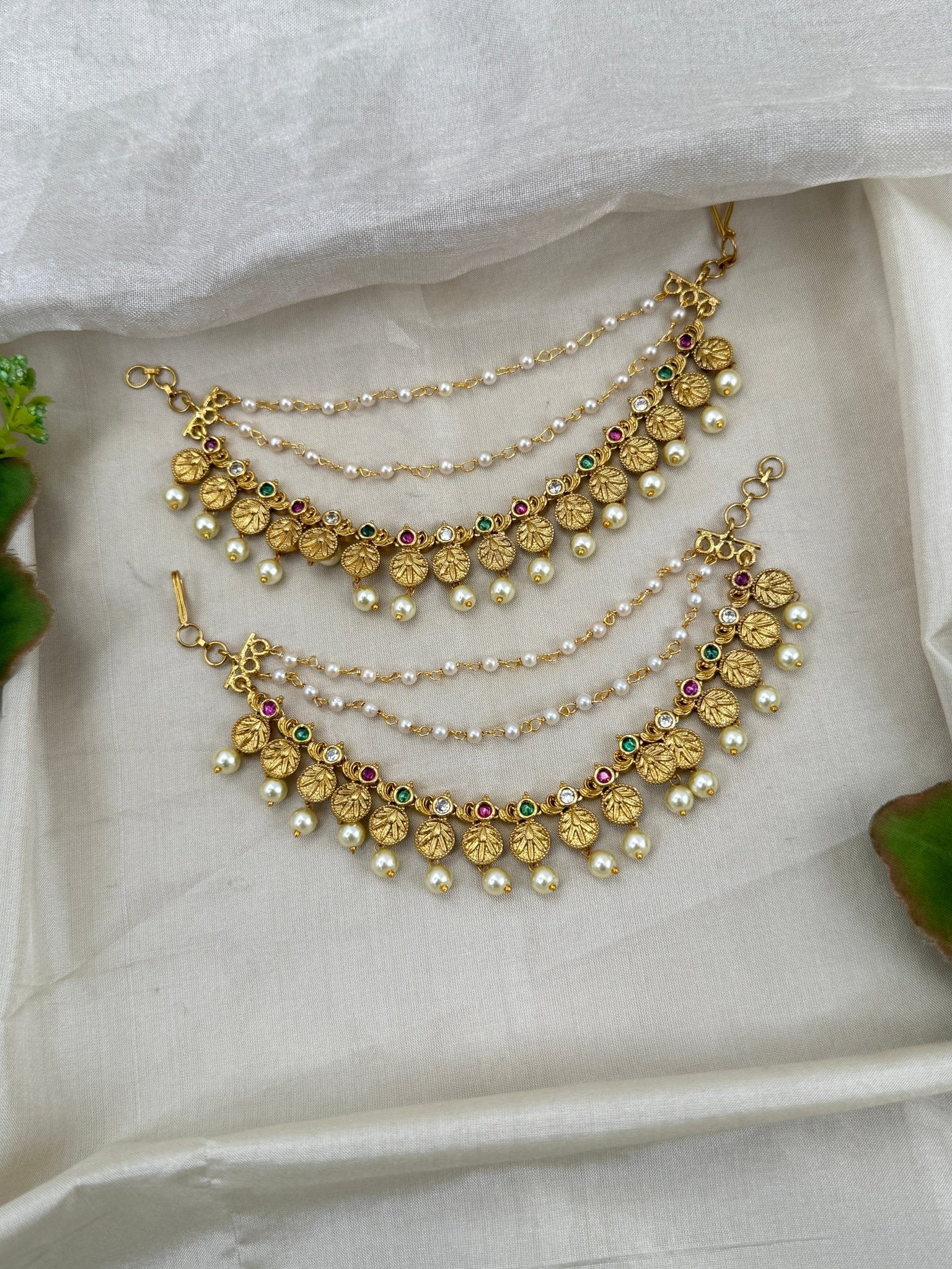 Royal Antique Stone Maatal Earchain 420 - Mahilas