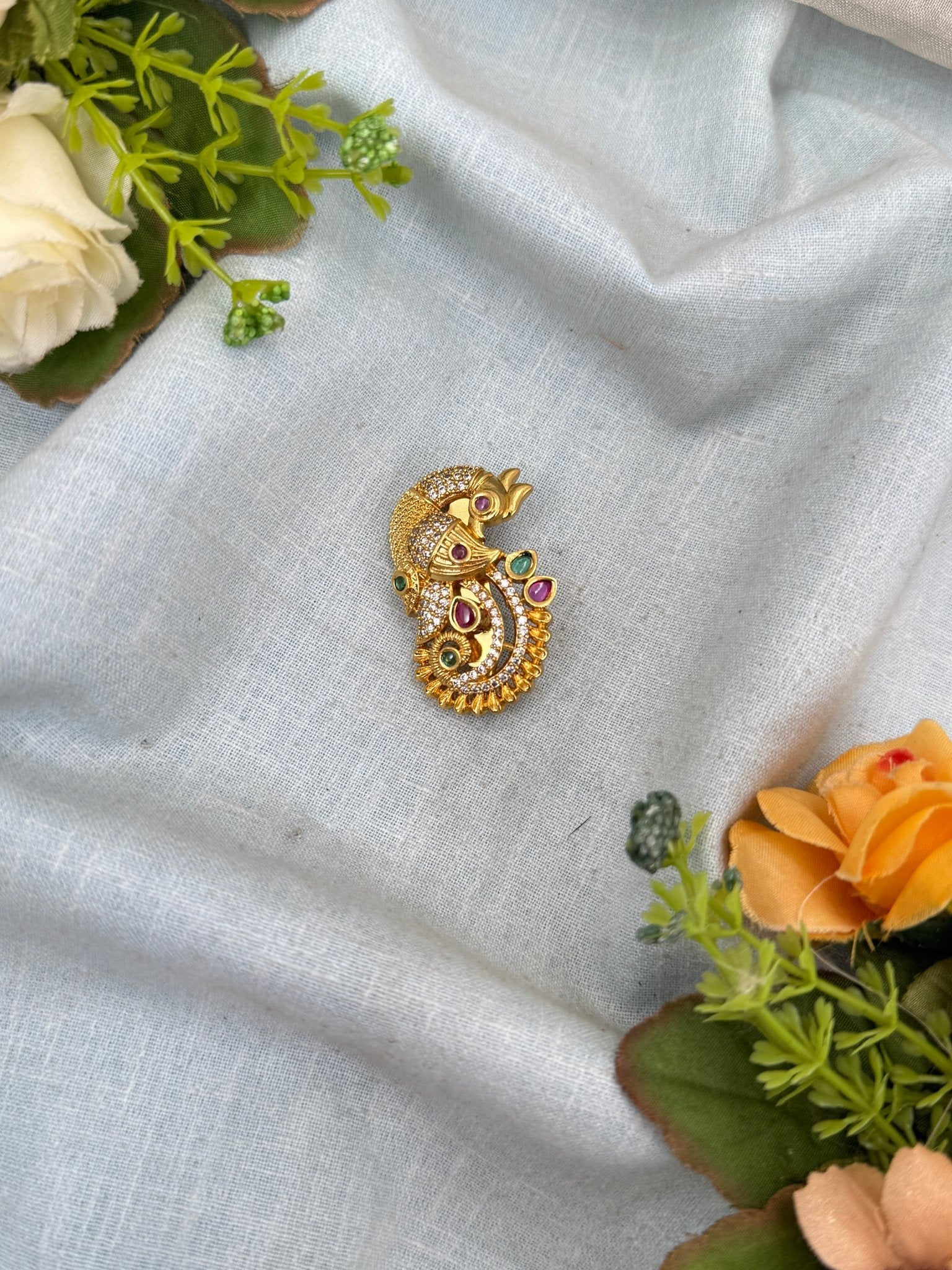 Royal Antique Stone Saree Pin Broach 2022 - Mahilas