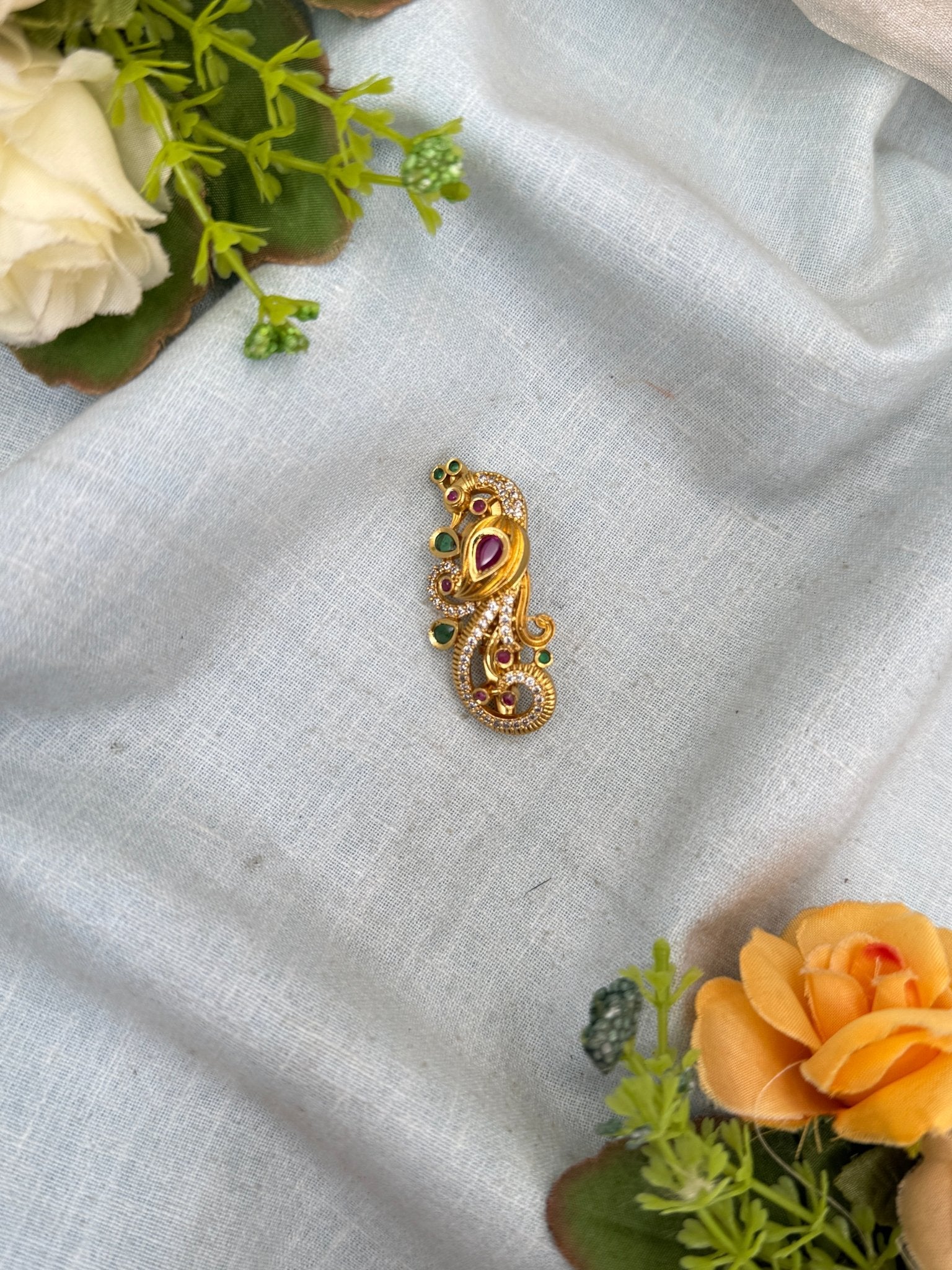 Royal Antique Stone Saree Pin Broach 2044 - Mahilas