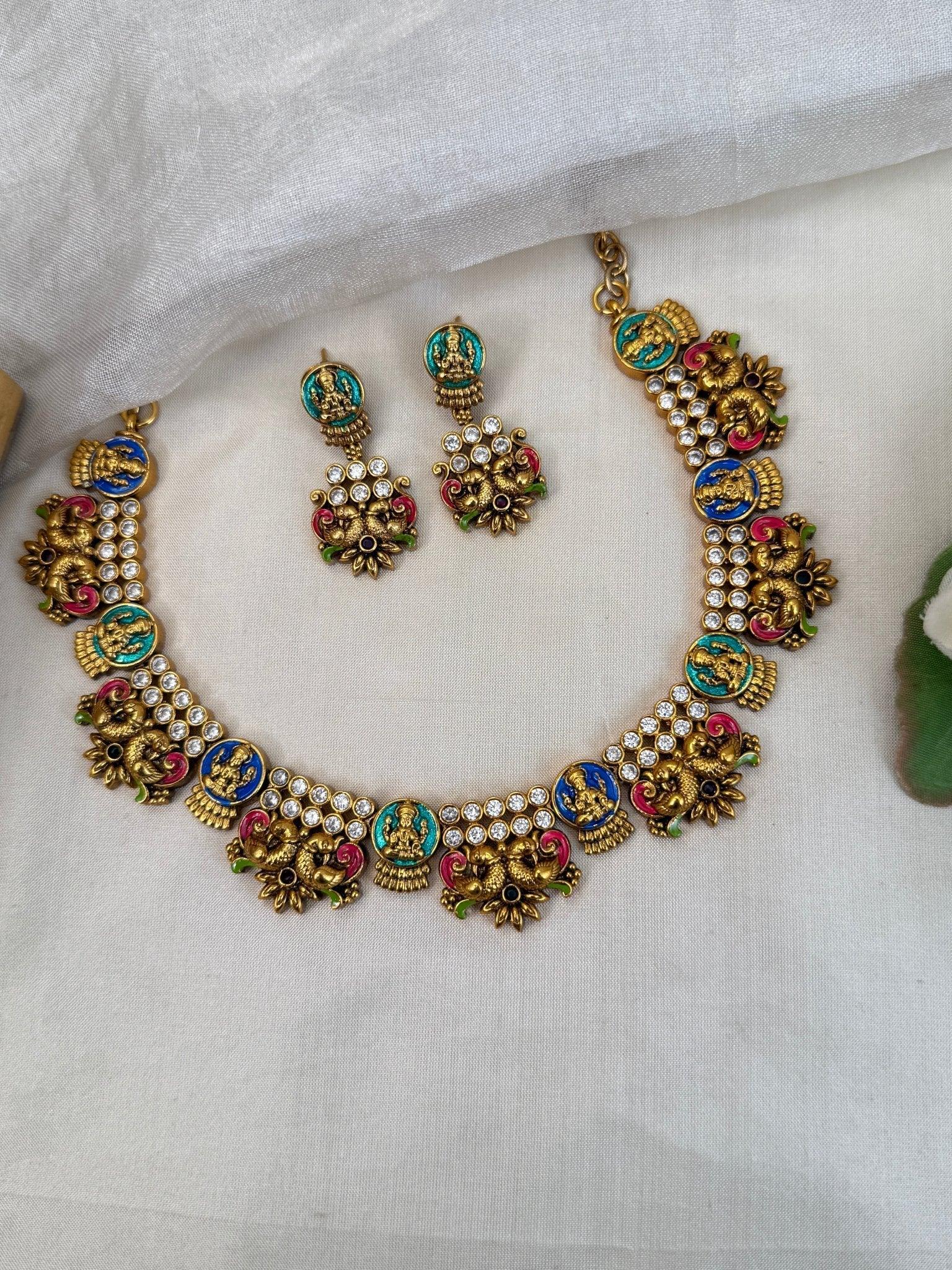 Royal Antique Stone Short Necklace Set 920 - Mahilas