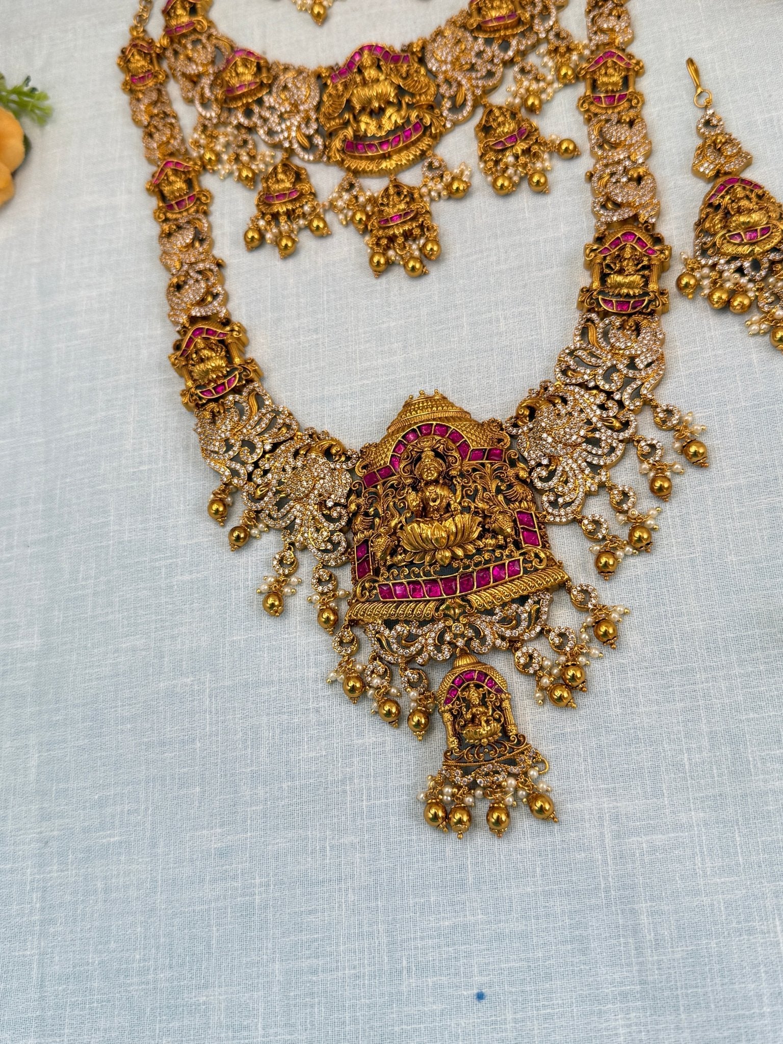 Royal Antique Stone Temple Full Bridal Necklace Set 0571 - Mahilas