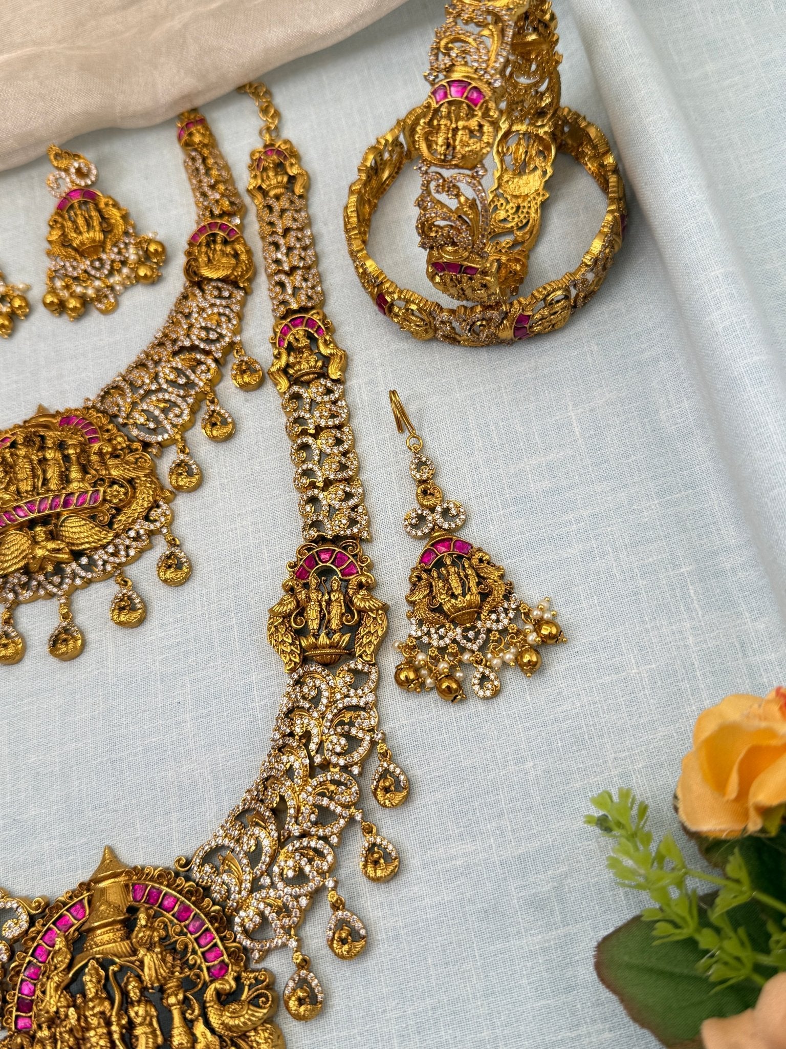 Royal Antique Stone Temple Full Bridal Necklace Set 0686 - Mahilas