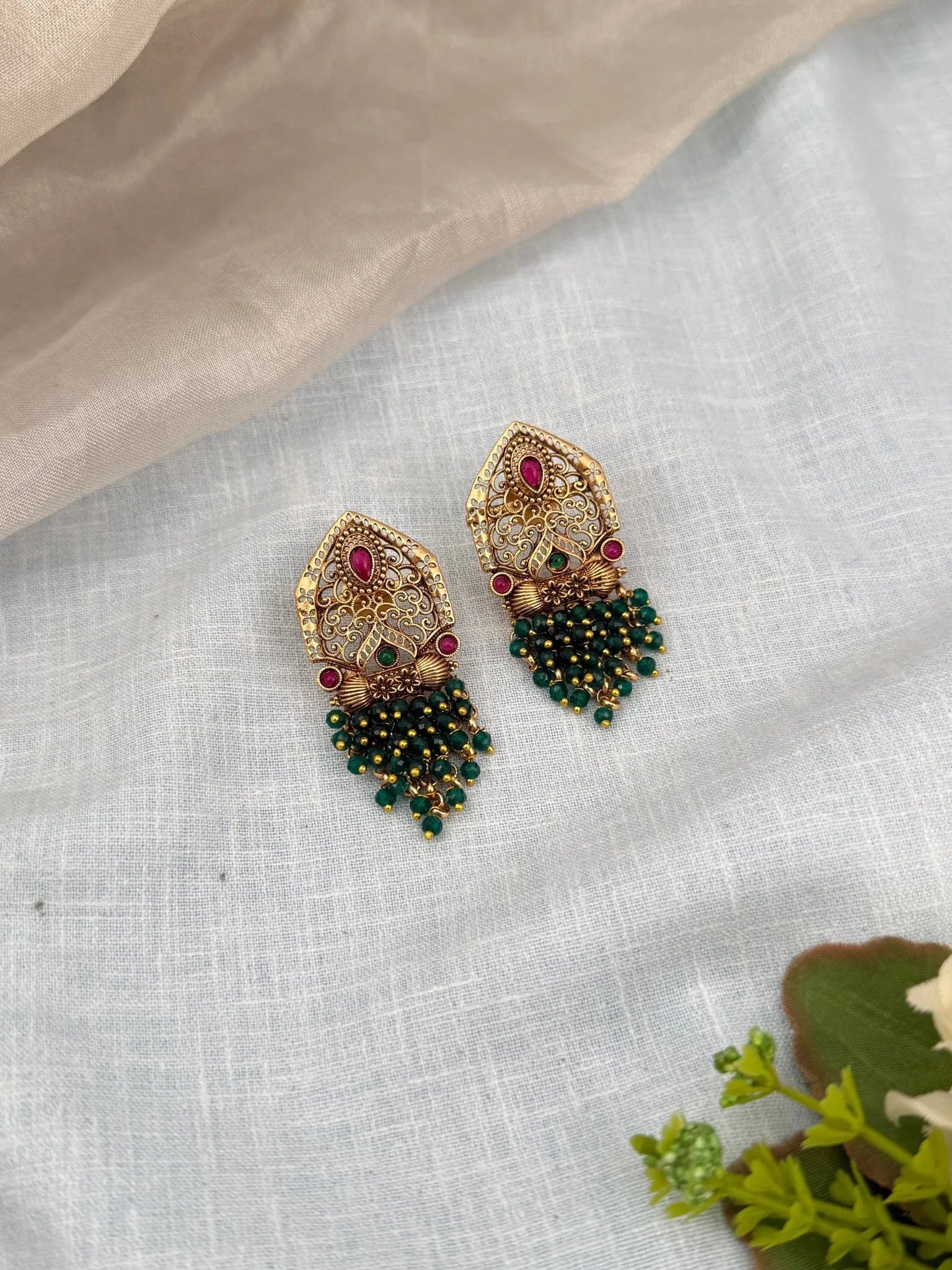 Royal Antique Stud Dangler Earrings 0467 - Mahilas