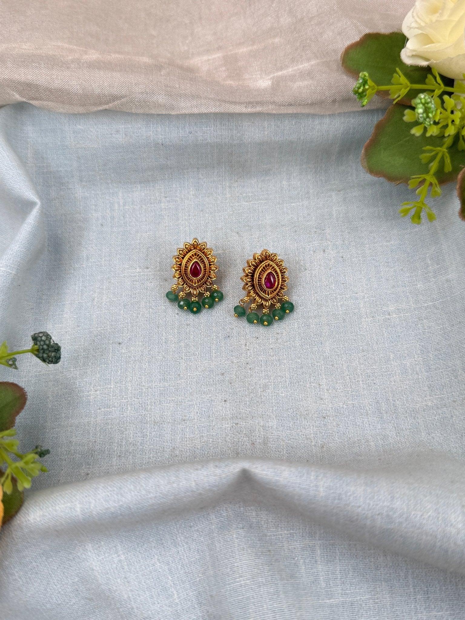 Royal Antique Stud Earrings 0684 - Mahilas