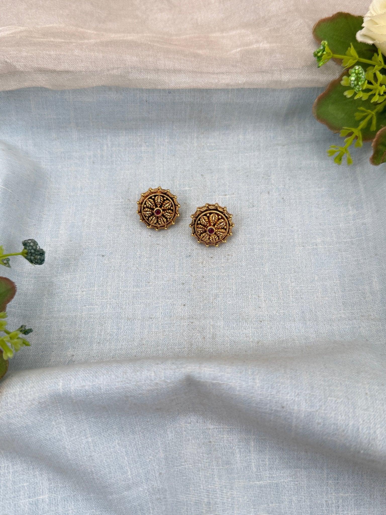 Royal Antique Stud Earrings 0695 - Mahilas