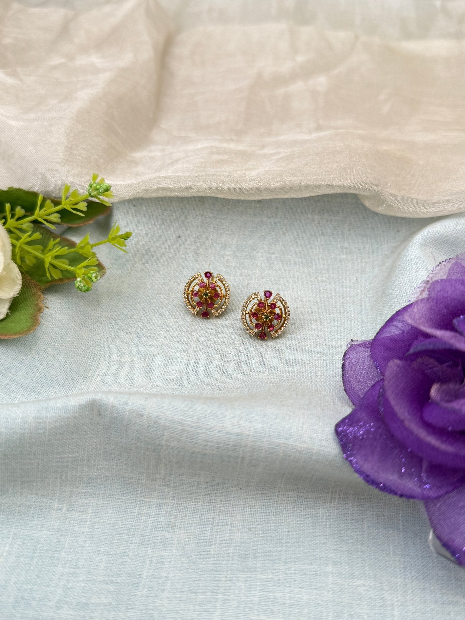 Royal Antique Stud Earrings 1066 - Mahilas