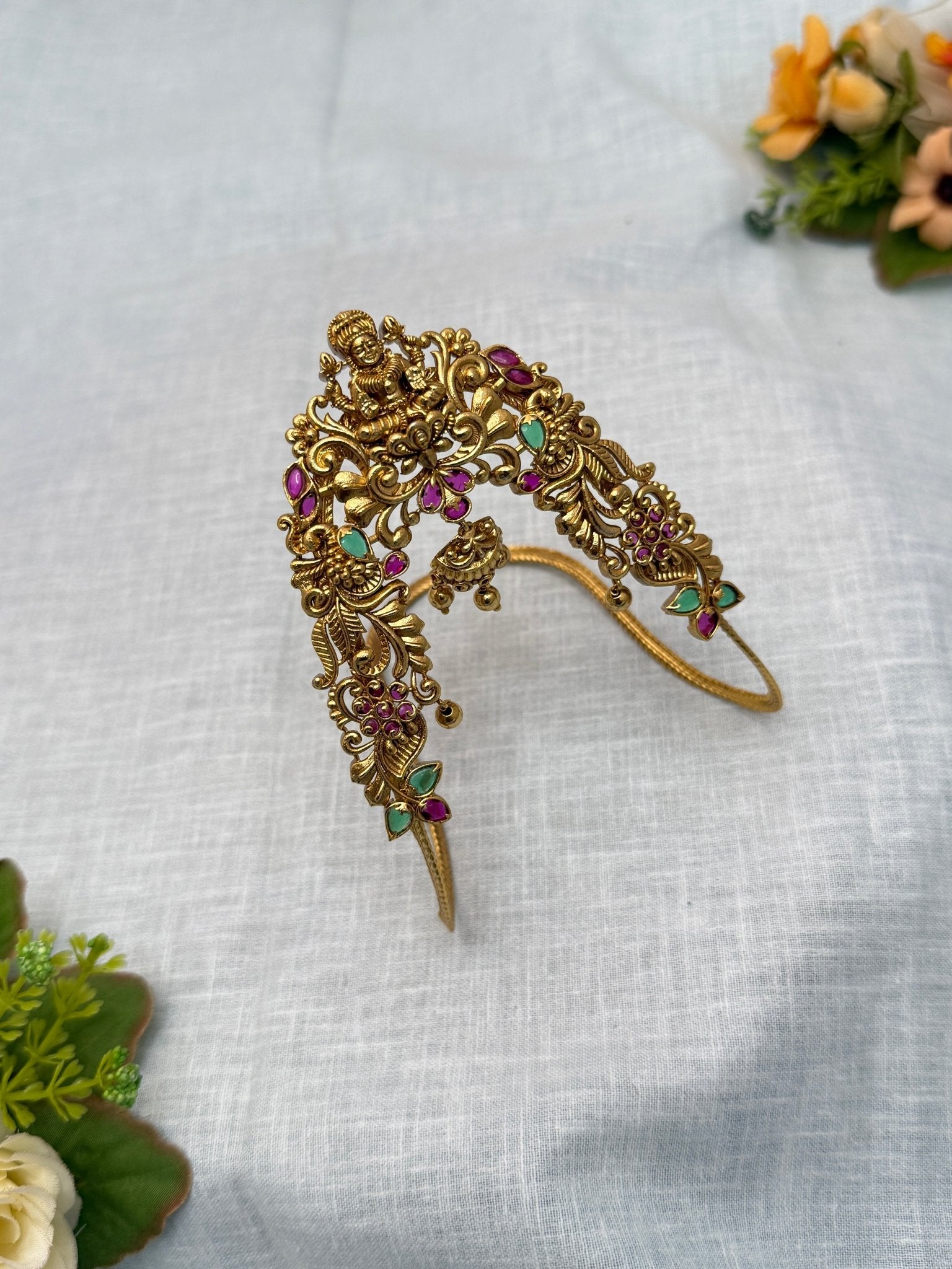 Royal Antique Vanki Bajubandh 4096 - Mahilas