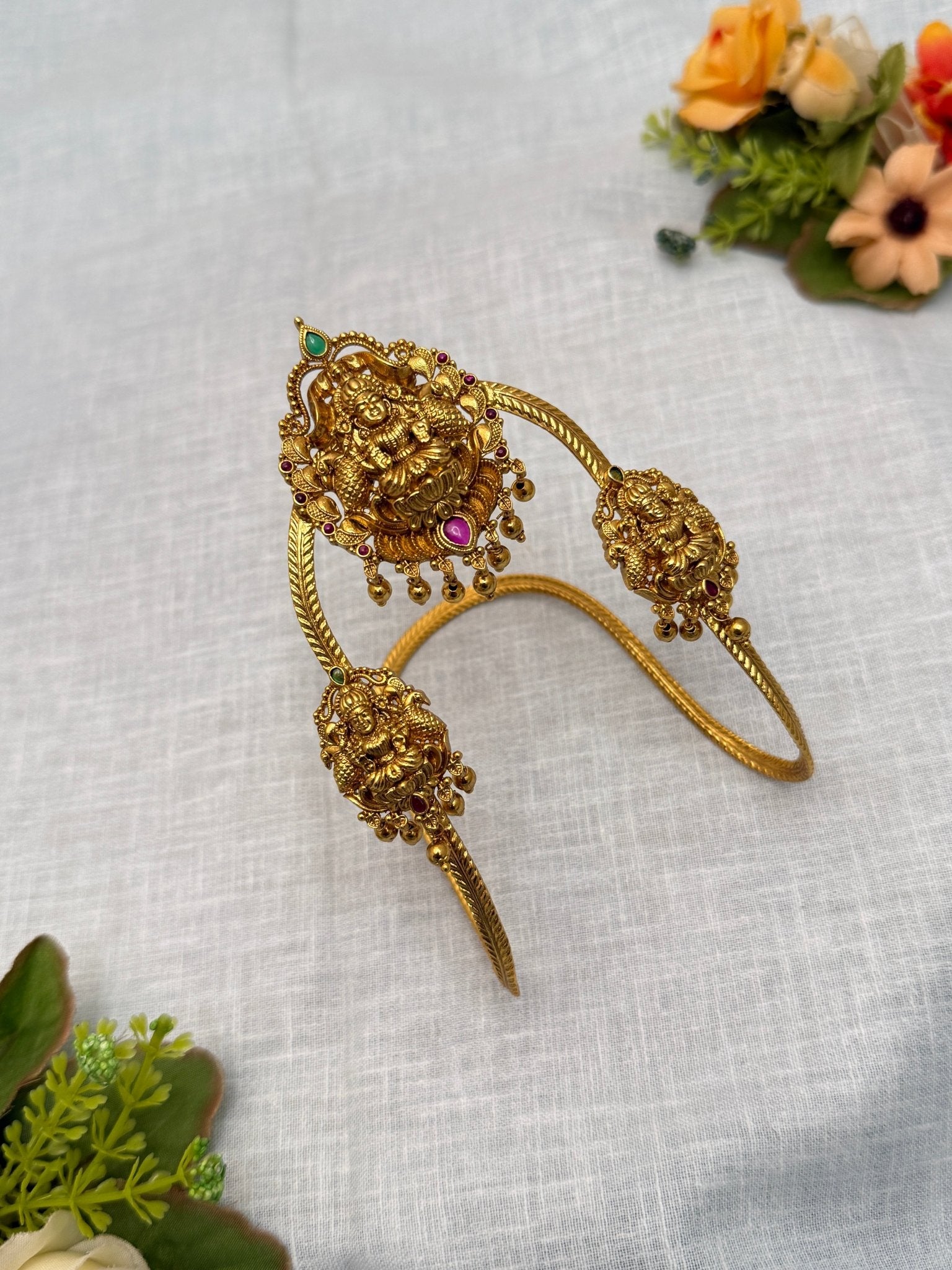 Royal Antique Vanki Bajubandh 4100 - Mahilas