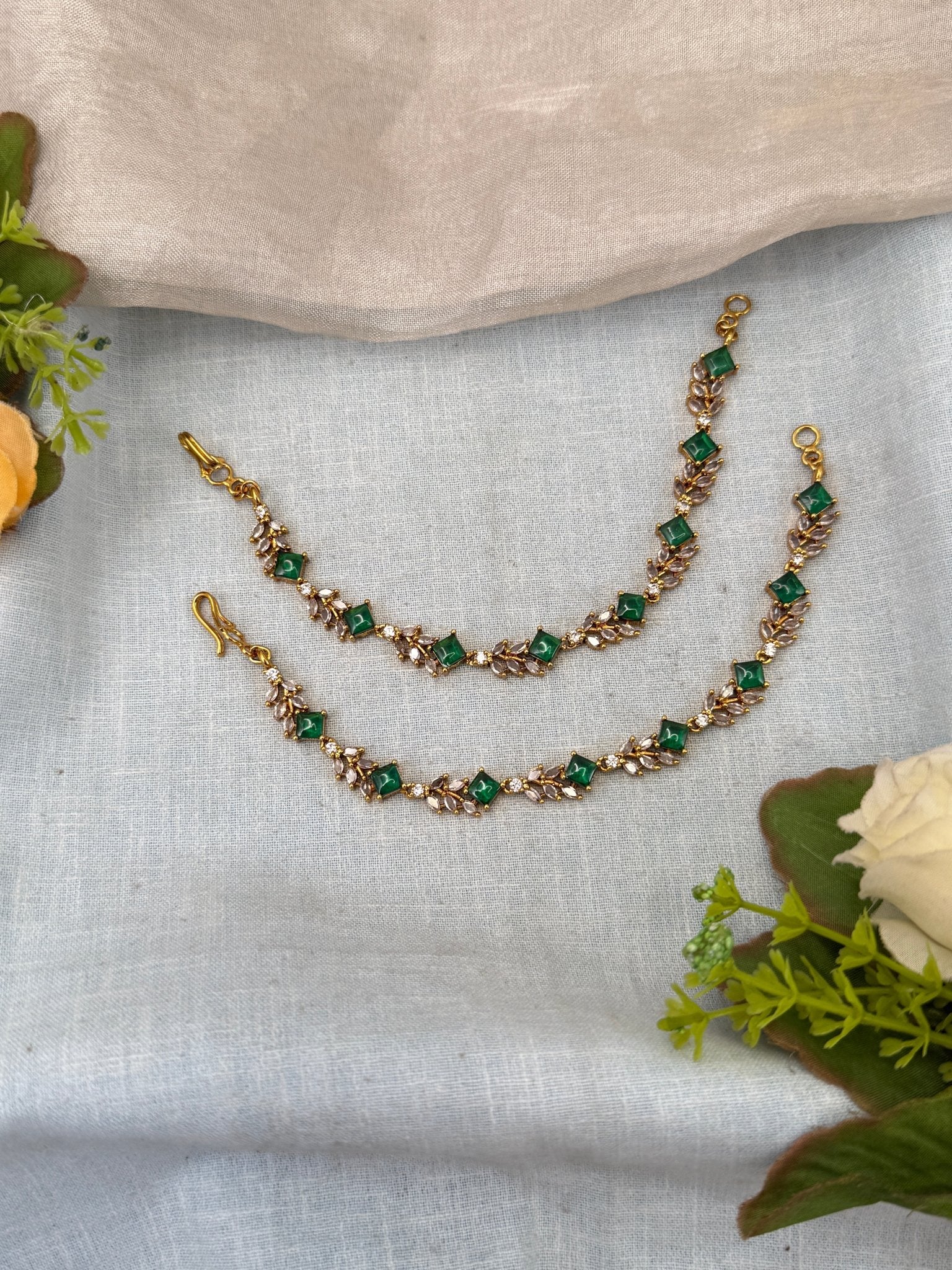 Royal Antique Victorian Maatal Earchain 341 - Mahilas