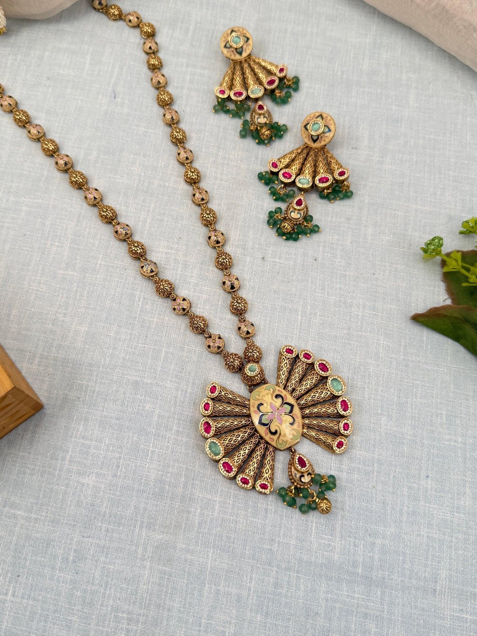 Royal Antique Victorian Pendant Necklace Set 261 - Mahilas