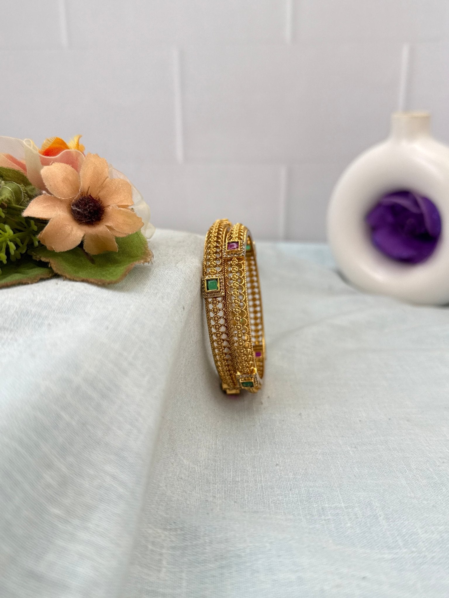 Royal Gold Like Antique Bangles 7176 - Mahilas