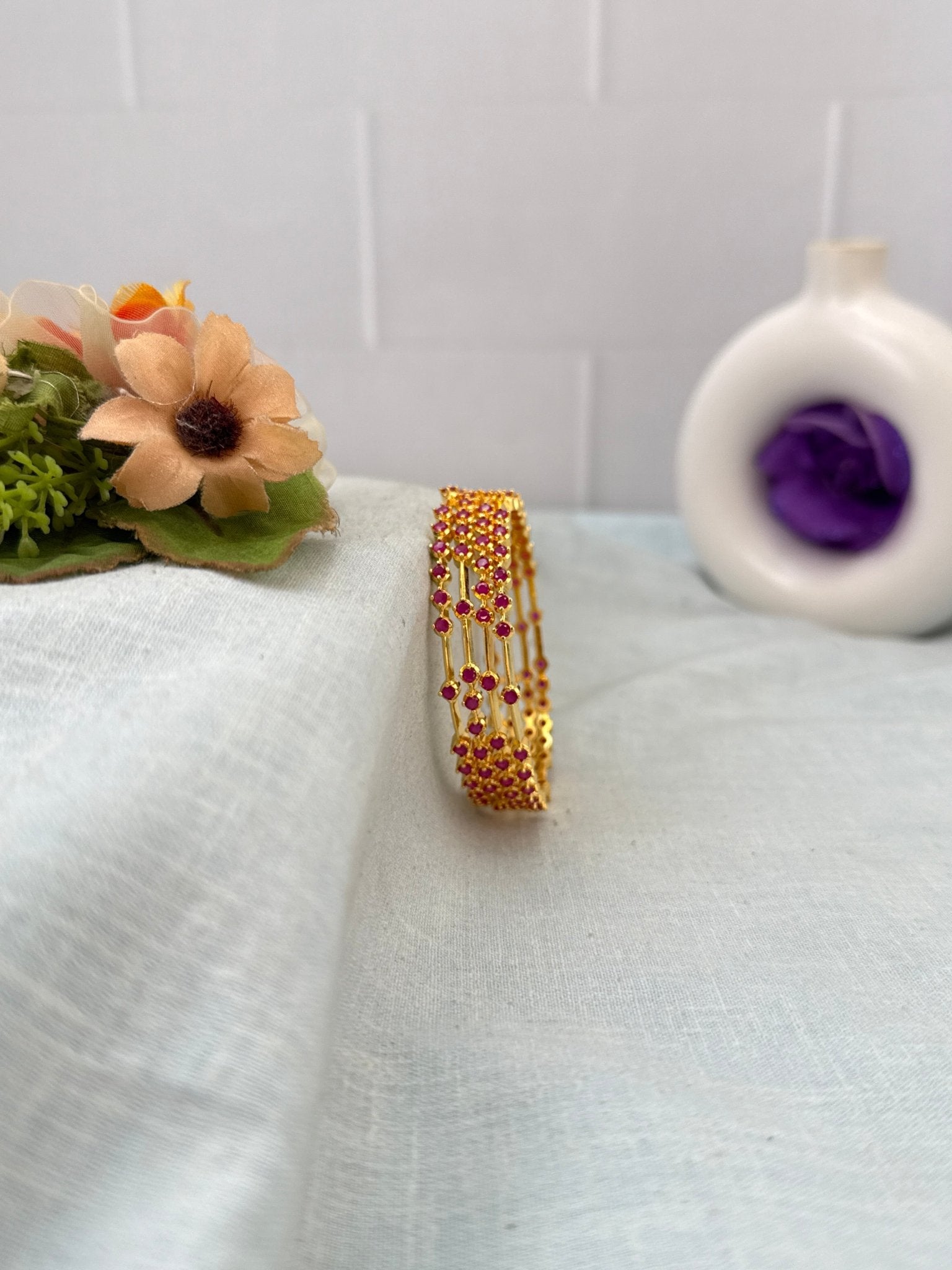 Royal Gold Like Stone Bangles 7175 - Mahilas