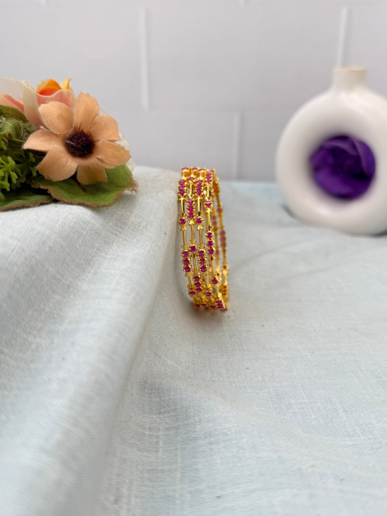 Royal Gold Like Stone Bangles 7179 - Mahilas