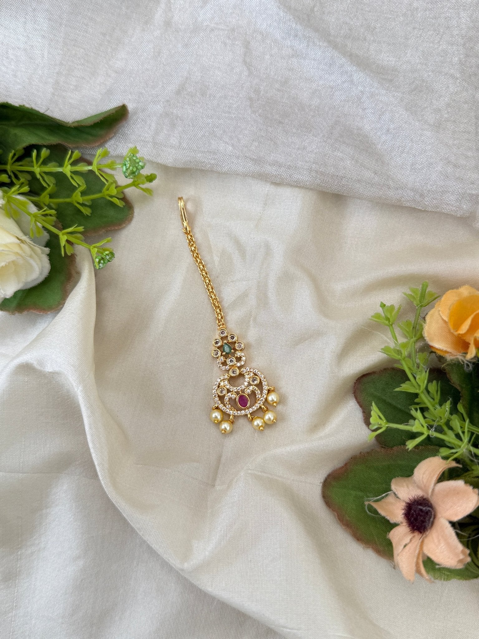 Royal Gold Stone Maang Tikka 661 - Mahilas