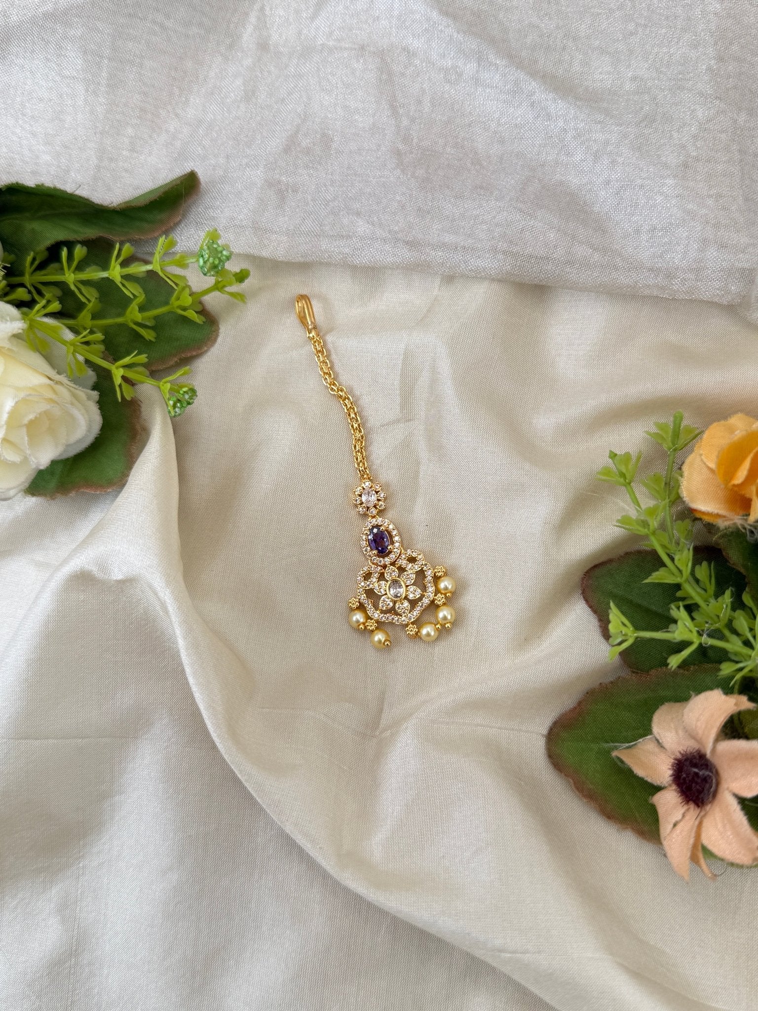 Royal Gold Stone Maang Tikka 669 - Mahilas