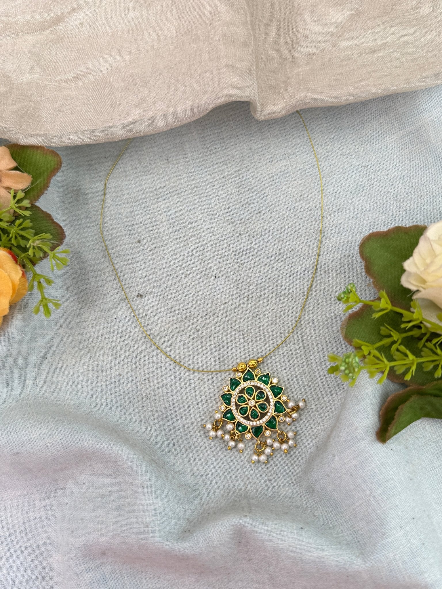 Royal Jadau Kundan Invisible Chain Necklace 1018 - Mahilas